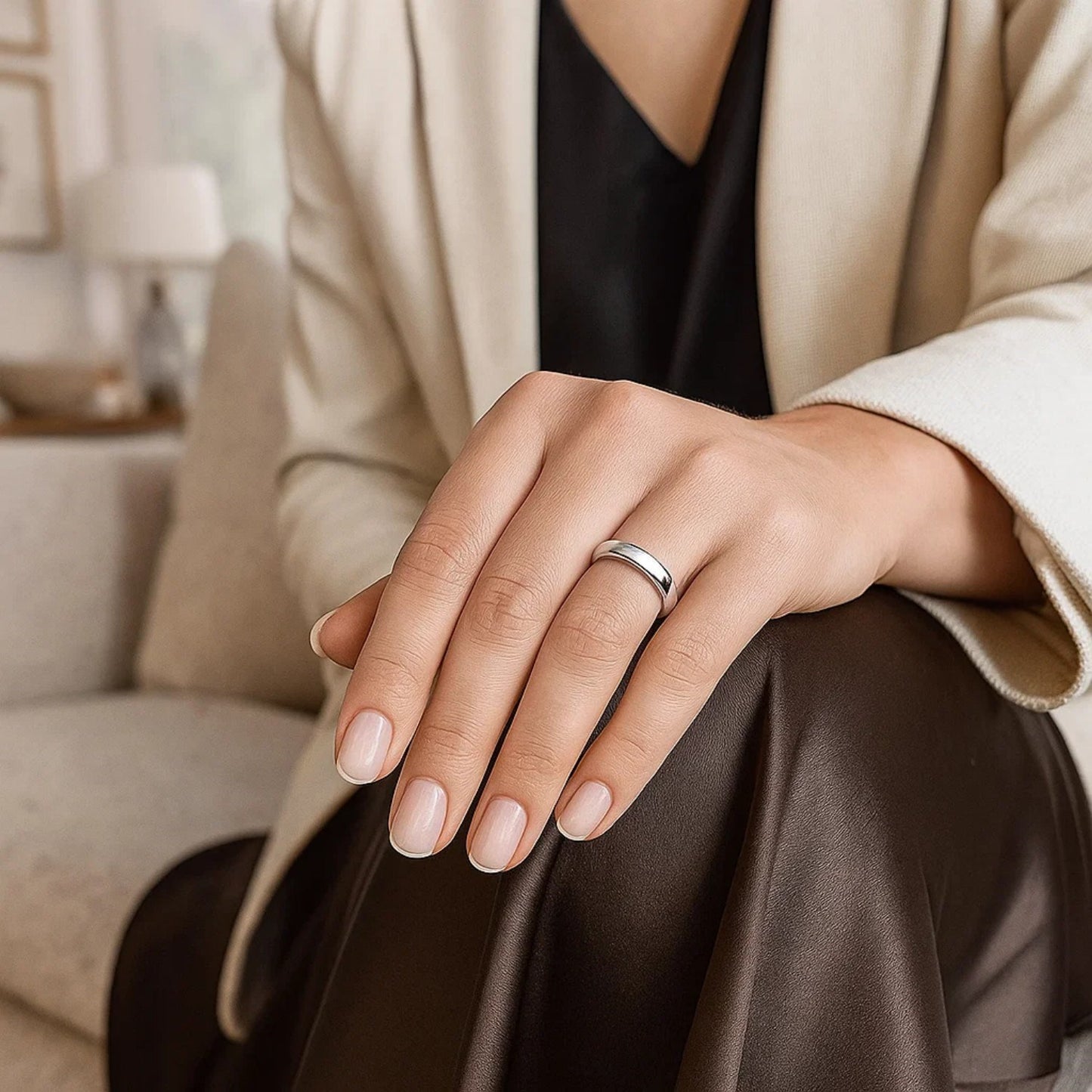Peelerie jewelry piece in gold midnight luxury editorial product photo, high-contrast studio lighting
