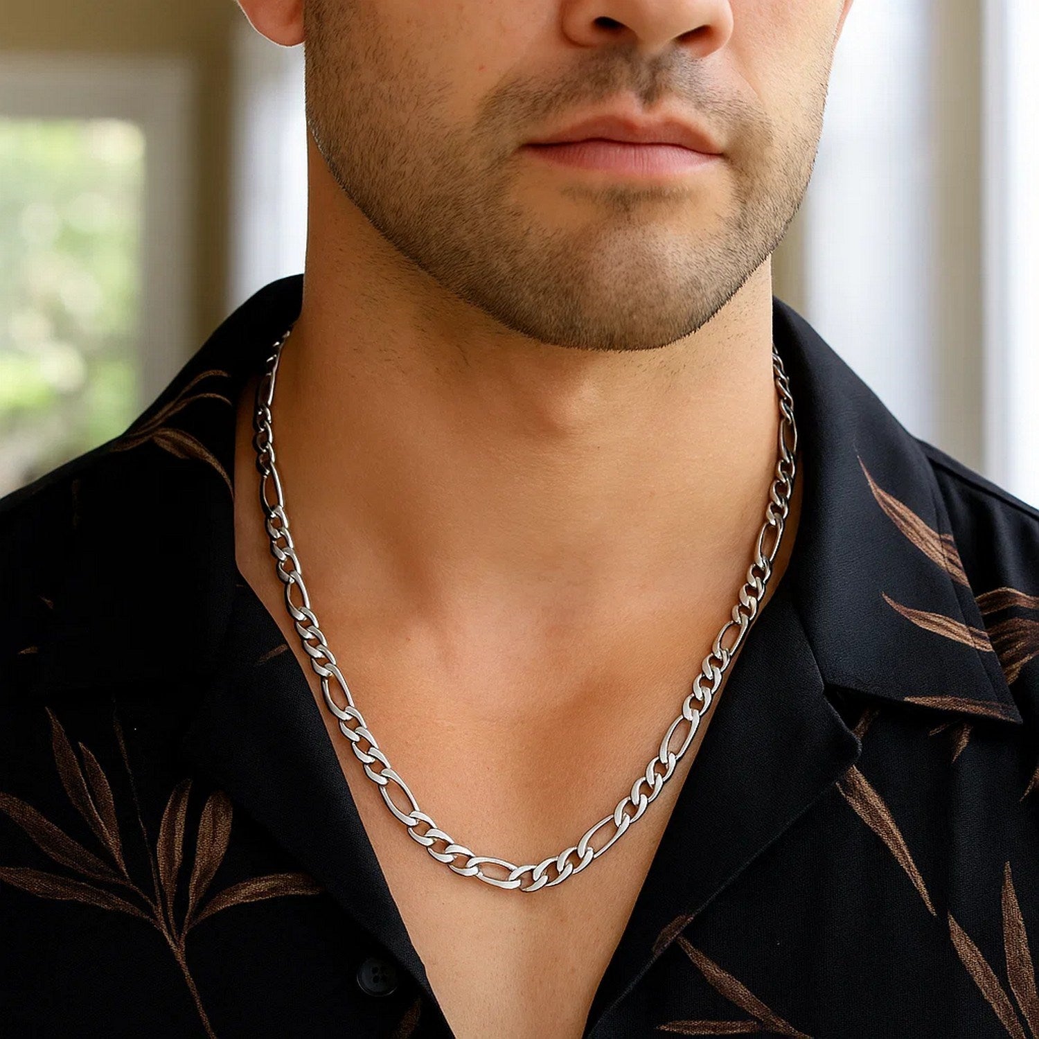 Peelerie jewelry piece in midnight luxury editorial product photo, high-contrast studio lighting