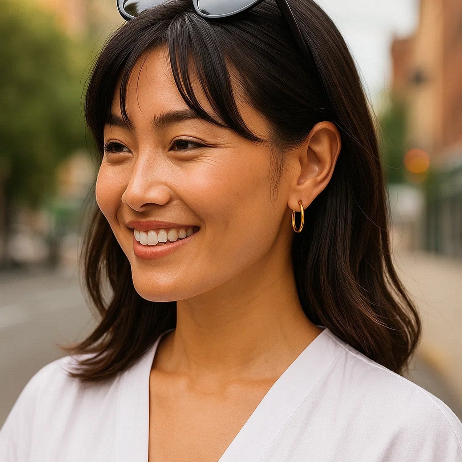 Peelerie jewelry piece in midnight luxury editorial product photo, high-contrast studio lighting