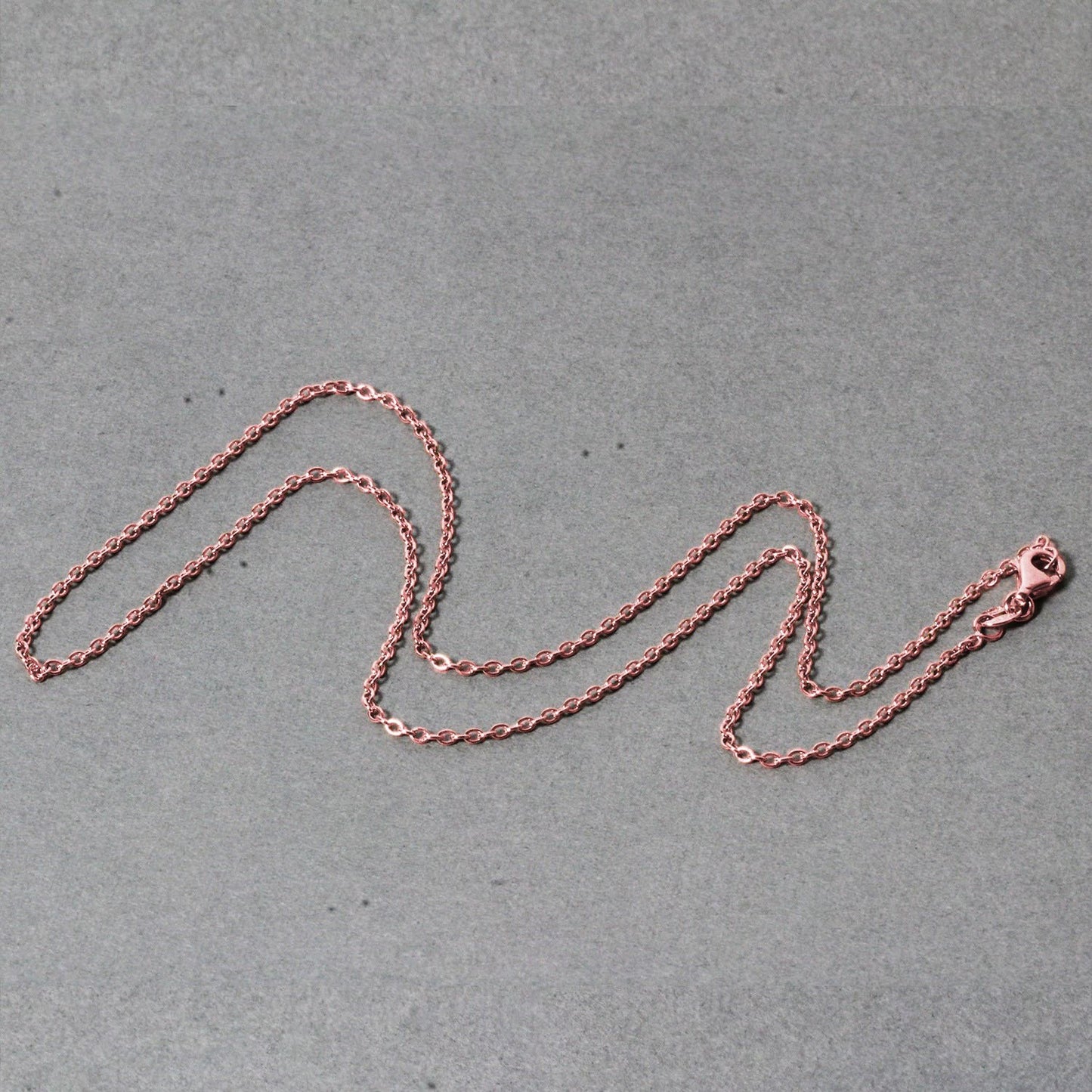18k Rose Gold Round Oval Link Chain (1.50 mm)
