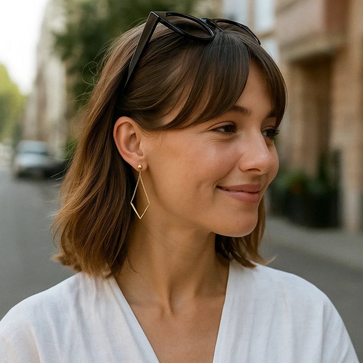 Peelerie jewelry piece in midnight luxury editorial product photo, high-contrast studio lighting