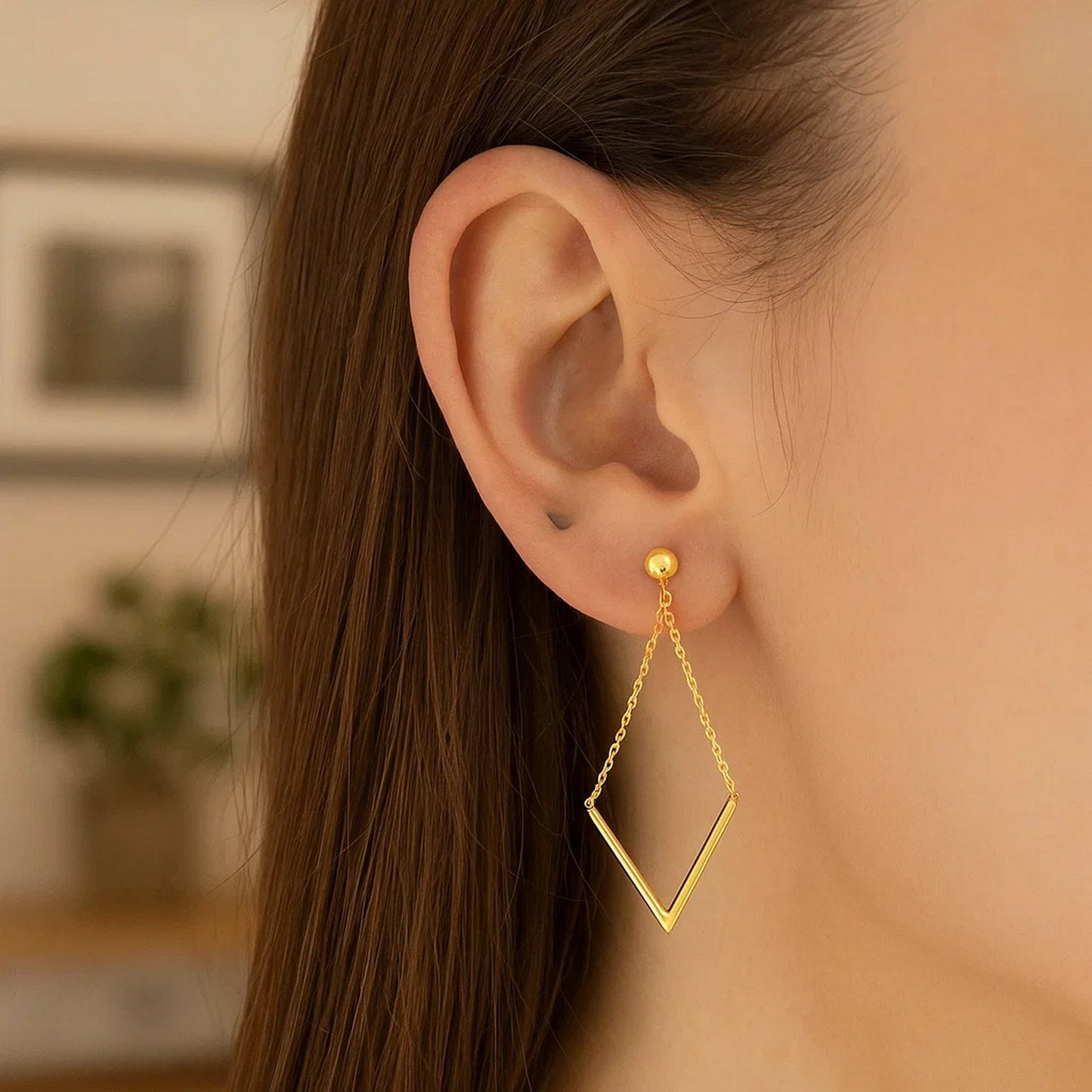 Peelerie jewelry piece in midnight luxury editorial product photo, high-contrast studio lighting