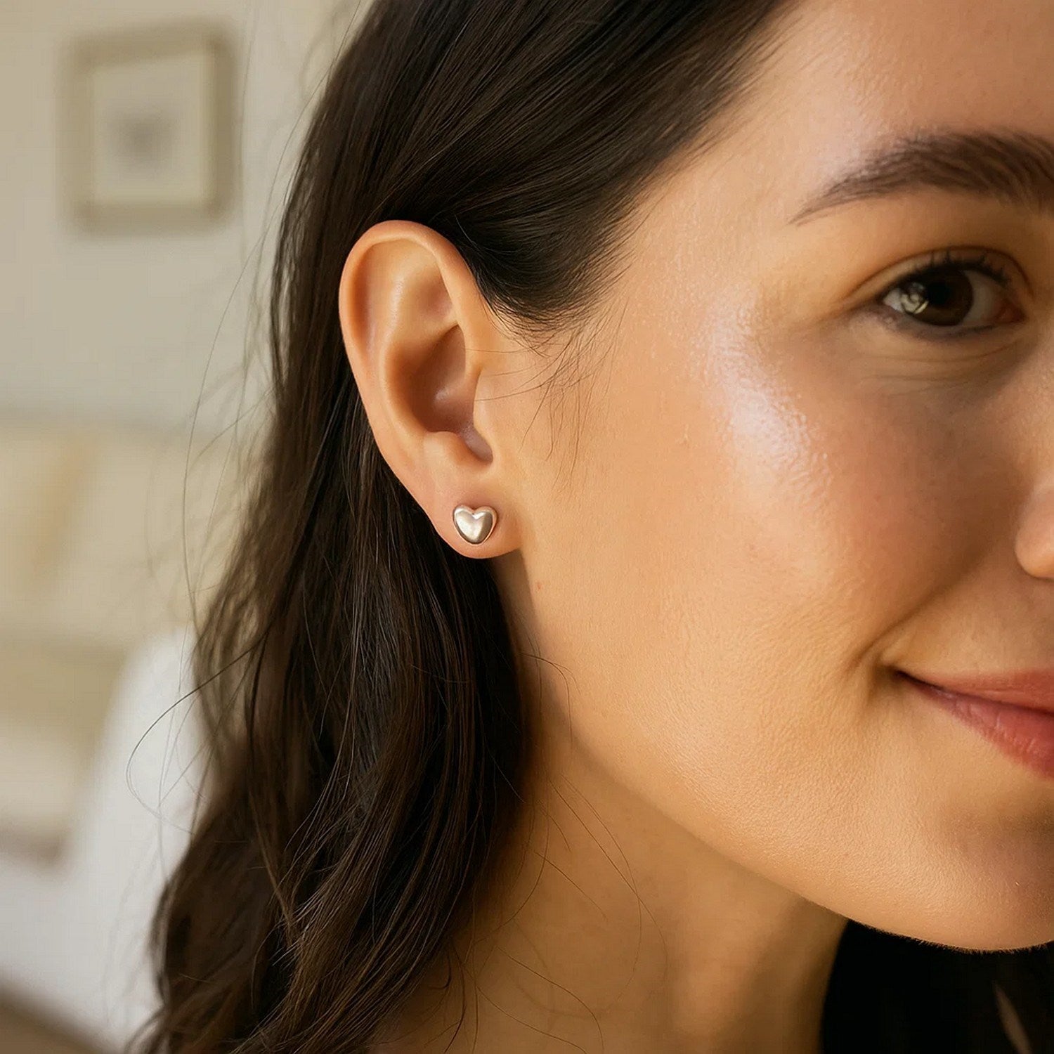 Peelerie jewelry piece in midnight luxury editorial product photo, high-contrast studio lighting