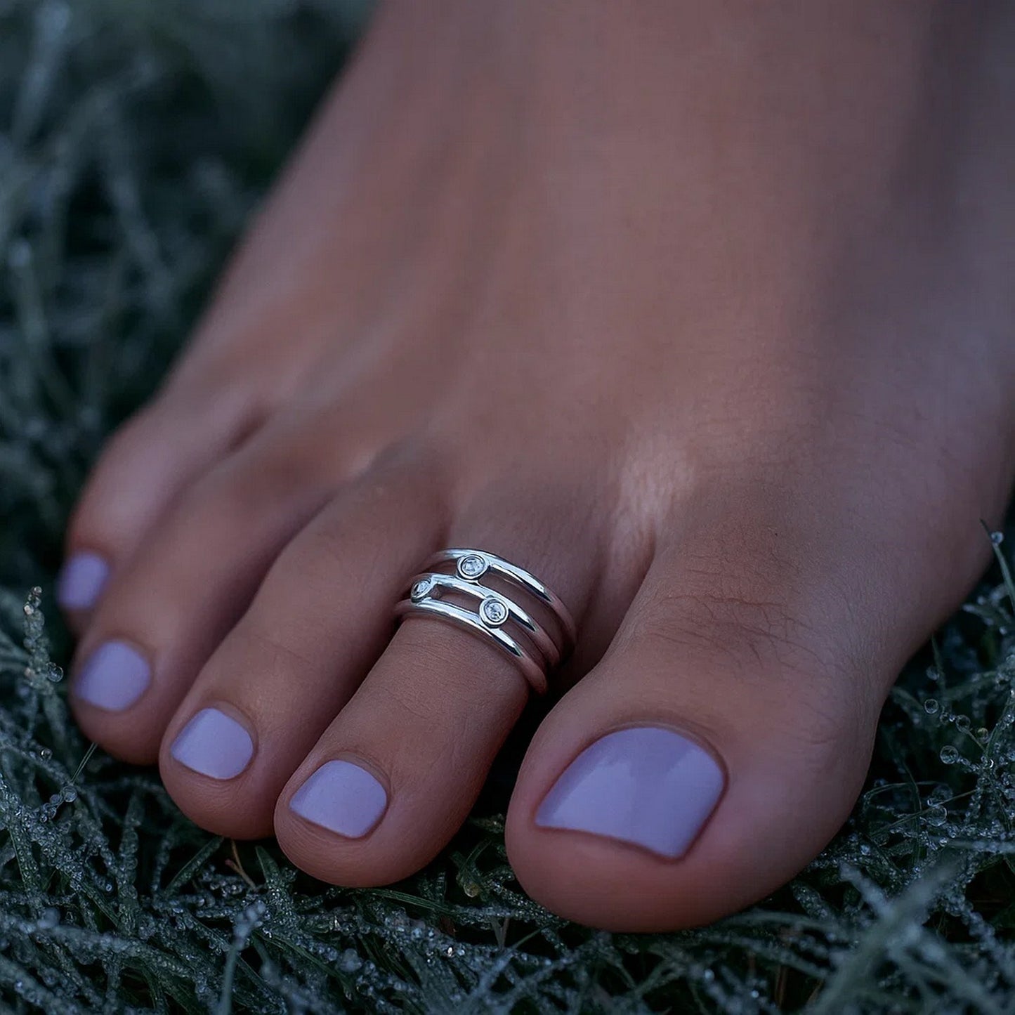 Peelerie jewelry piece in midnight luxury editorial product photo, high-contrast studio lighting