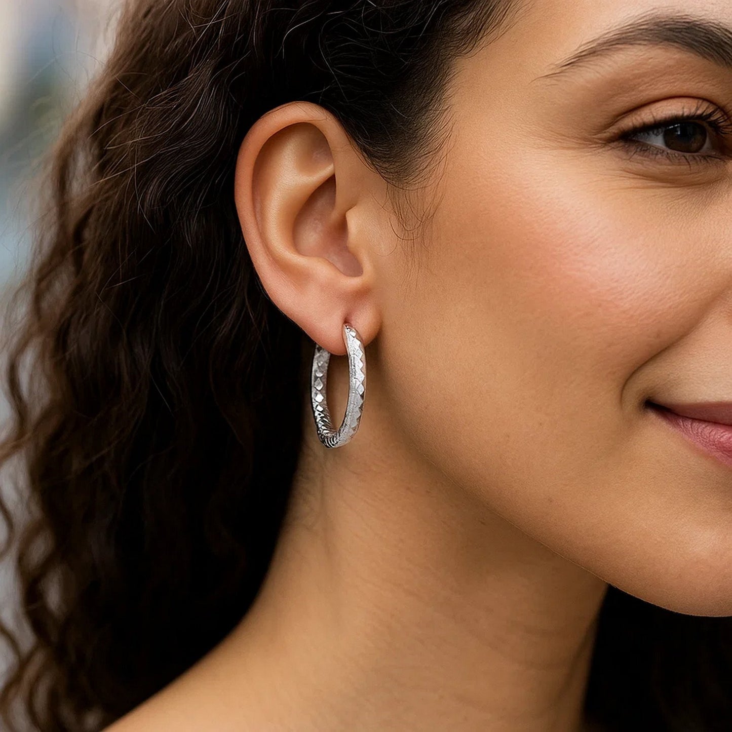 Peelerie jewelry piece in midnight luxury editorial product photo, high-contrast studio lighting