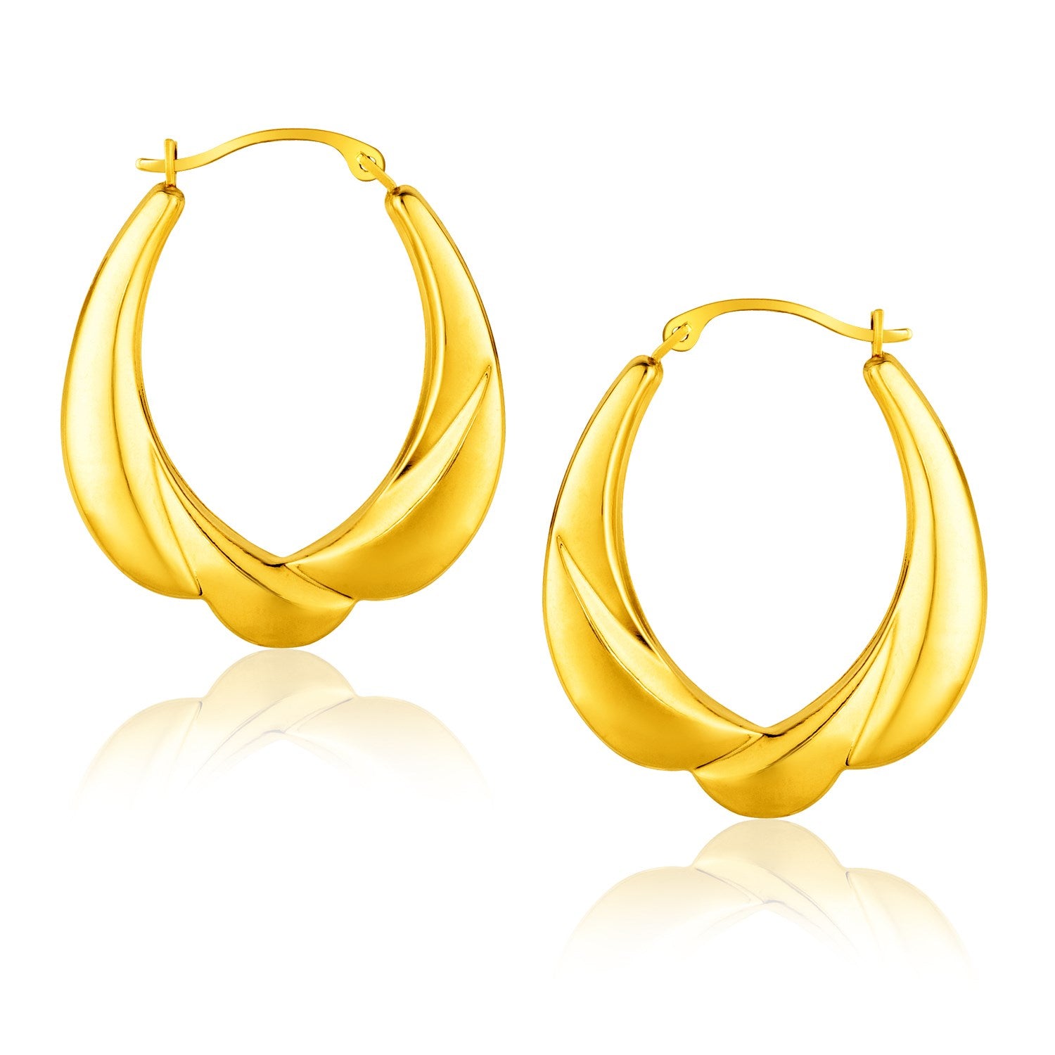 14K Yellow Gold Scallop Motif Graduated Oval Hoop Earrings in a sleek high-contrast midnight luxury editorial style