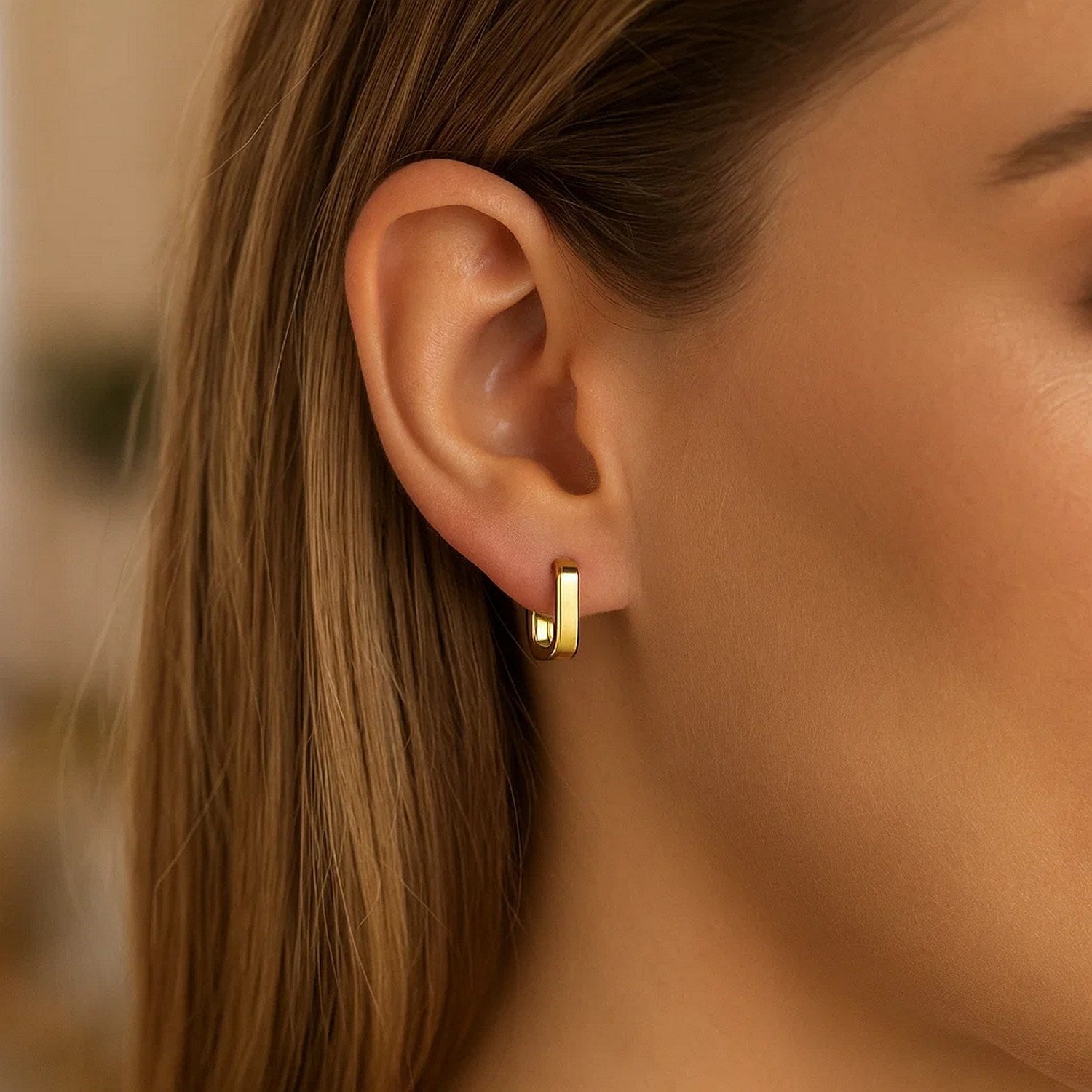 Peelerie jewelry piece in midnight luxury editorial product photo, high-contrast studio lighting