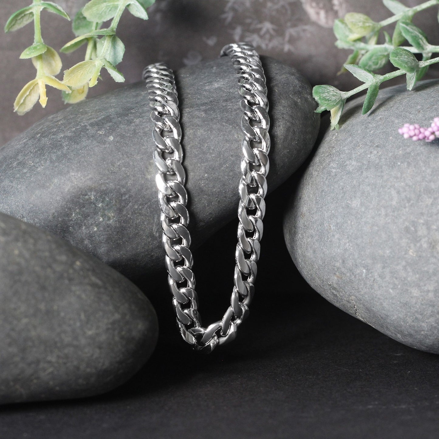 Peelerie jewelry piece in midnight luxury editorial product photo, high-contrast studio lighting