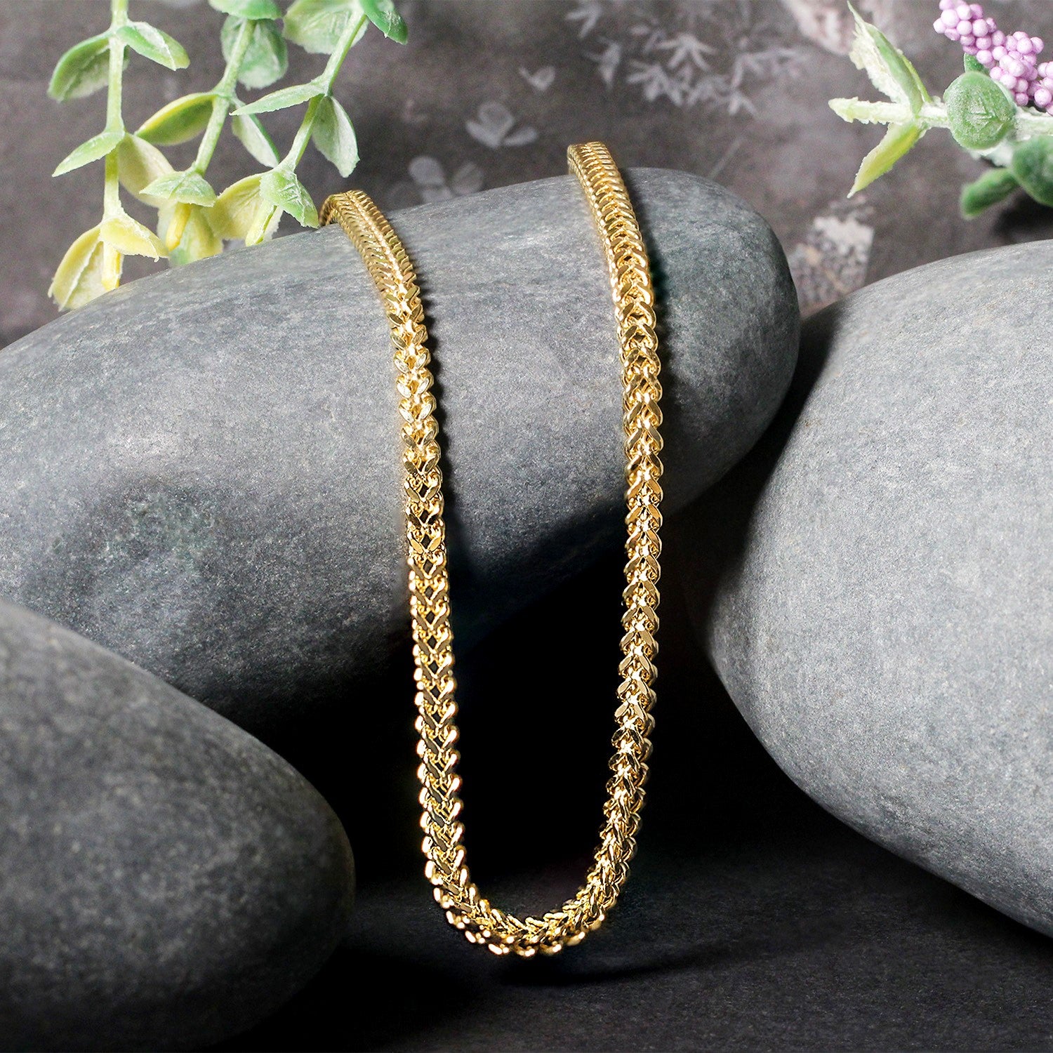 Peelerie jewelry piece in gold midnight luxury editorial product photo, high-contrast studio lighting