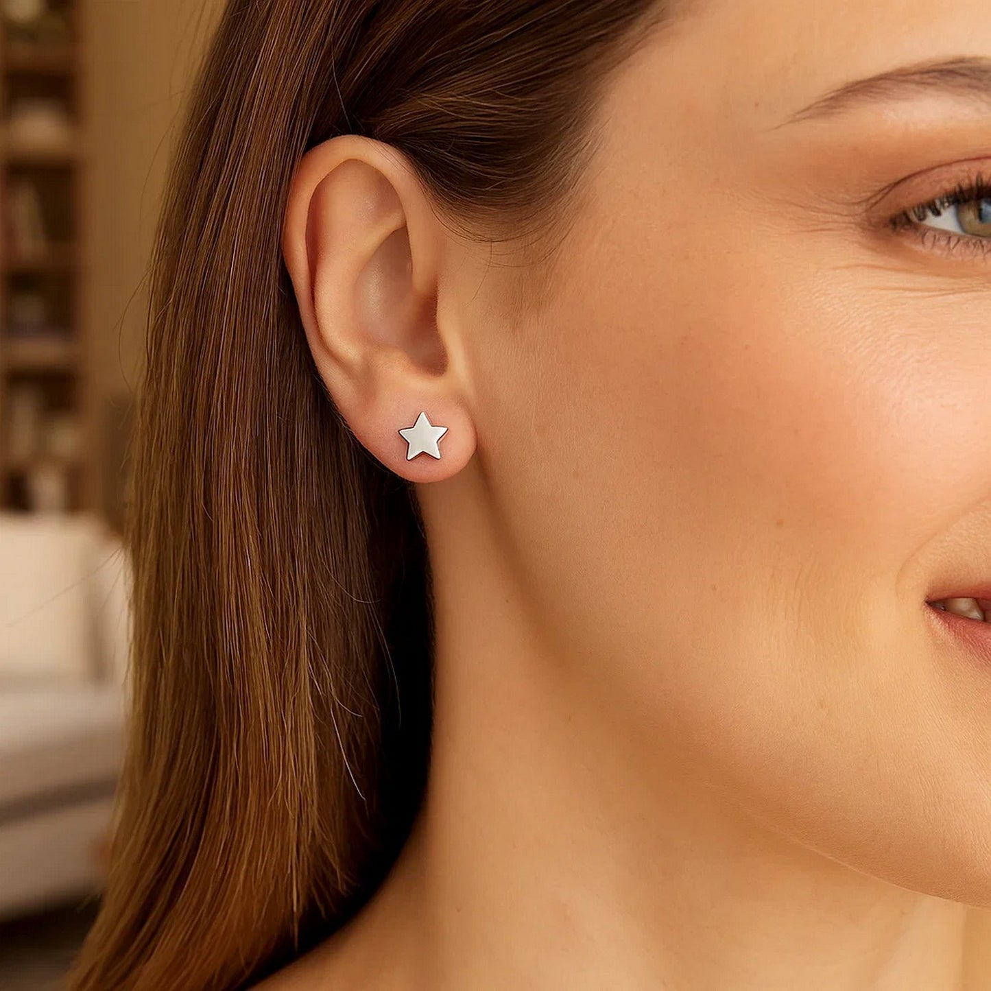 Peelerie jewelry piece in midnight luxury editorial product photo, high-contrast studio lighting