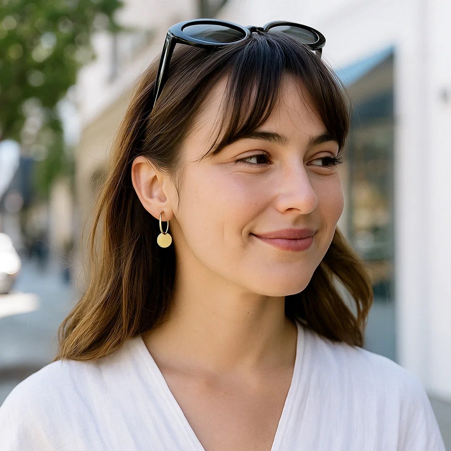 Peelerie jewelry piece in midnight luxury editorial product photo, high-contrast studio lighting