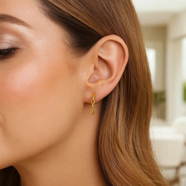 Peelerie jewelry piece in midnight luxury editorial product photo, high-contrast studio lighting