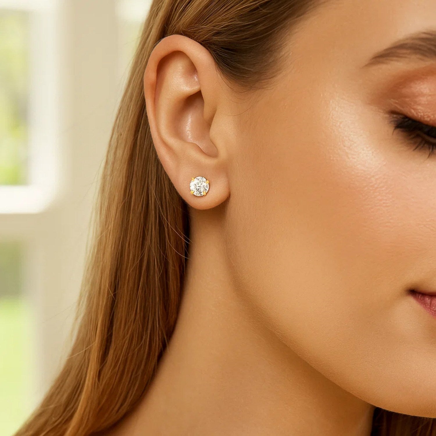 Peelerie jewelry piece in midnight luxury editorial product photo, high-contrast studio lighting