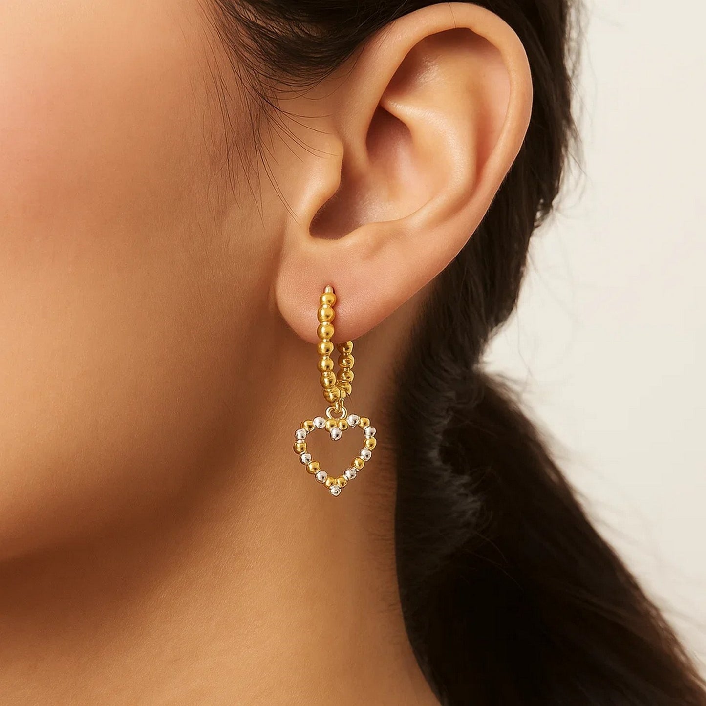 Peelerie jewelry piece in midnight luxury editorial product photo, high-contrast studio lighting