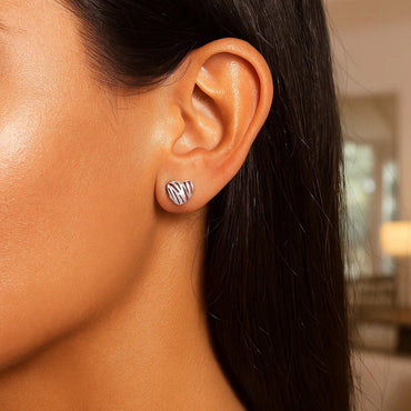 Peelerie jewelry piece in midnight luxury editorial product photo, high-contrast studio lighting