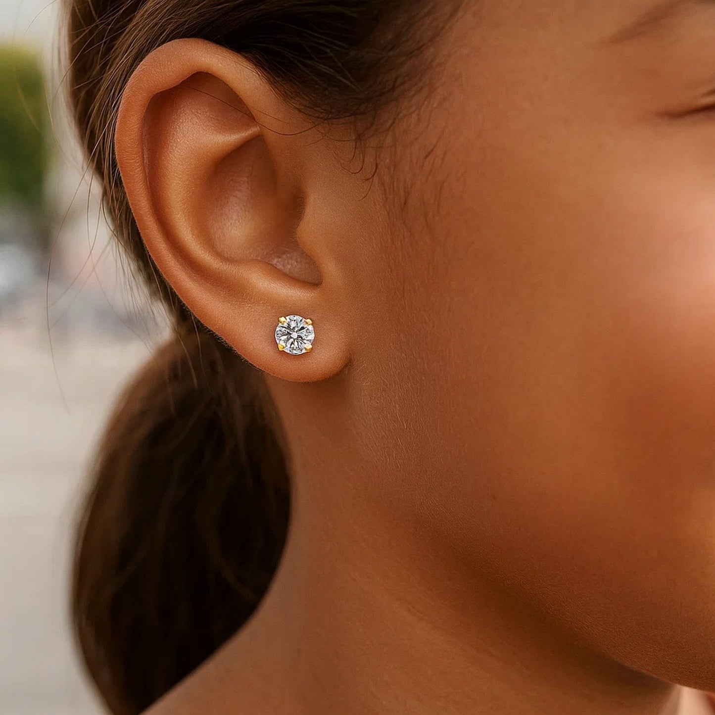 Peelerie jewelry piece in midnight luxury editorial product photo, high-contrast studio lighting