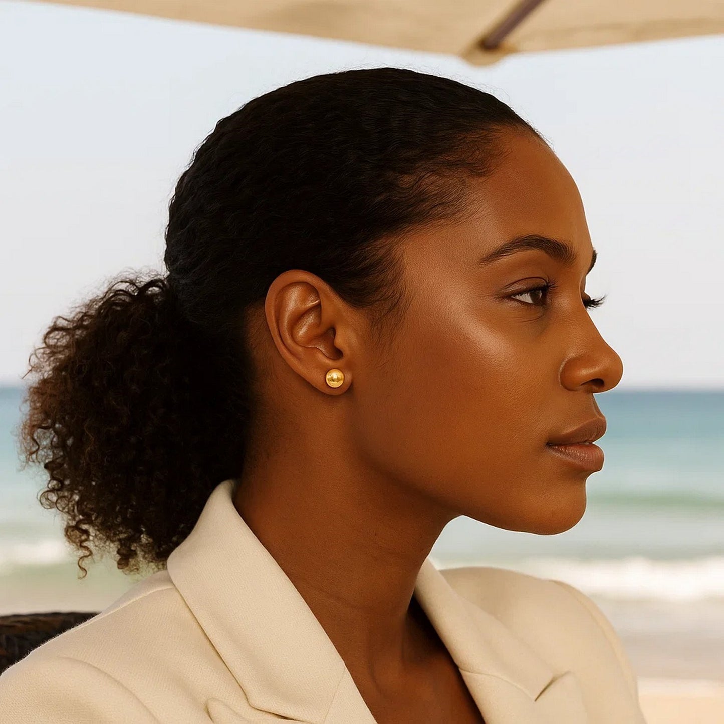 Peelerie jewelry piece in midnight luxury editorial product photo, high-contrast studio lighting