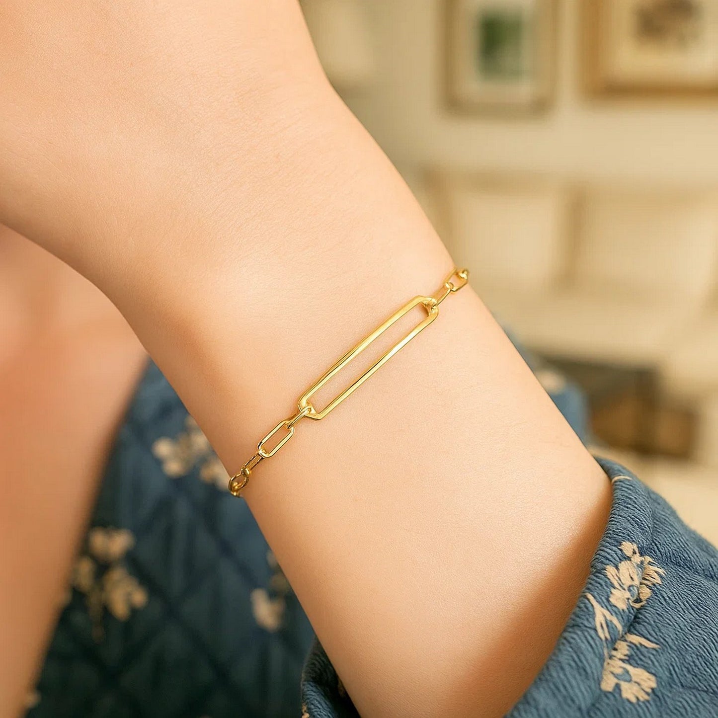 14k Yellow Gold High Polish Open Curved Paperclip Bracelet (3.30 mm)