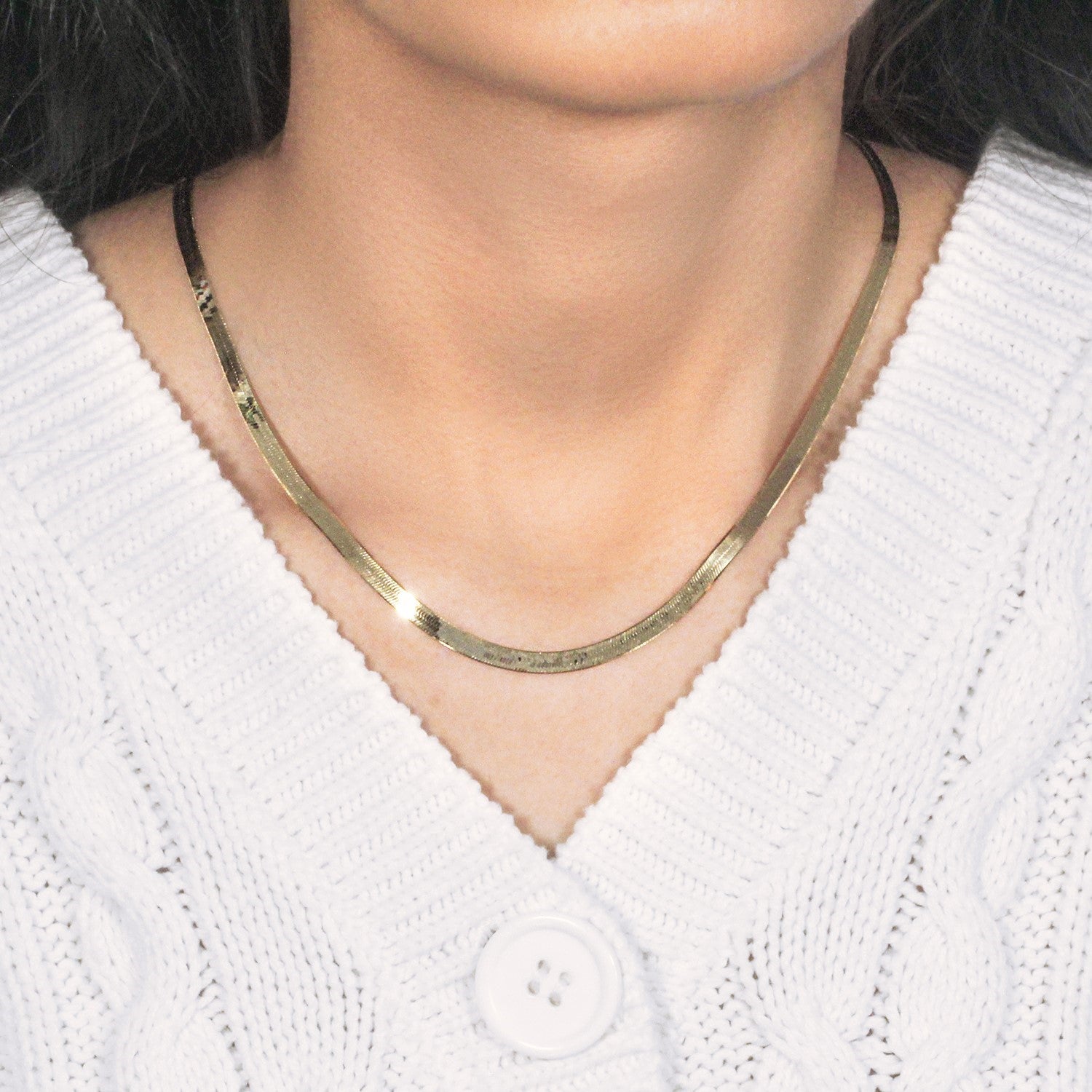 Peelerie jewelry piece in midnight luxury editorial product photo, high-contrast studio lighting