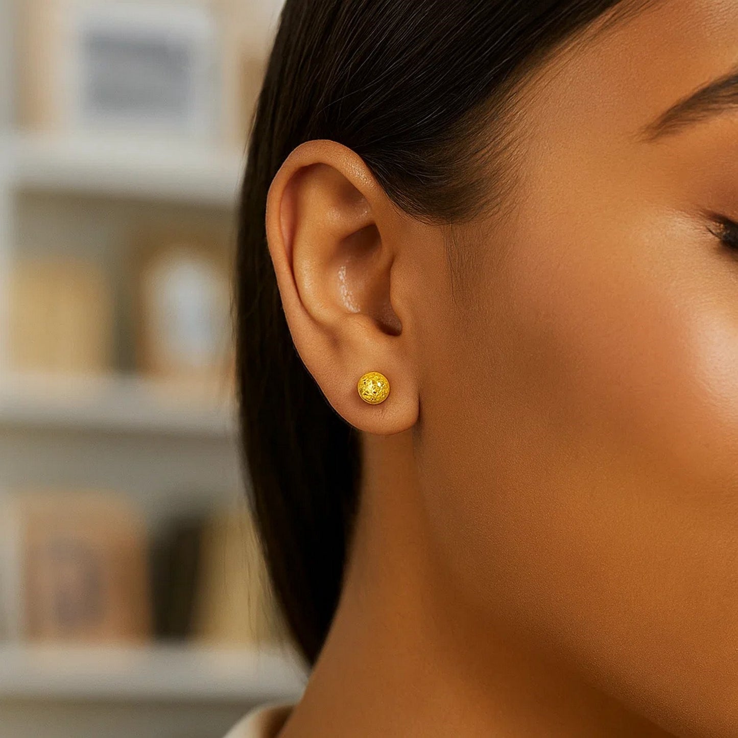 Peelerie jewelry piece in midnight luxury editorial product photo, high-contrast studio lighting