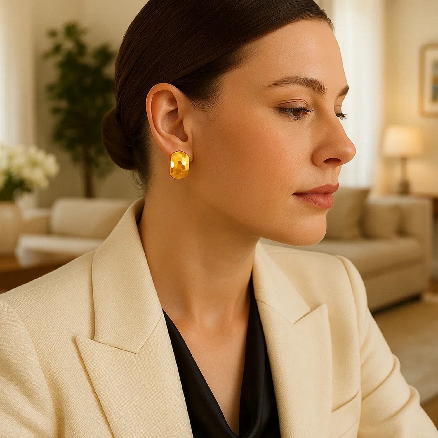 Peelerie jewelry piece in midnight luxury editorial product photo, high-contrast studio lighting