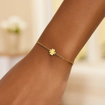 14K Yellow Gold Clover Bracelet