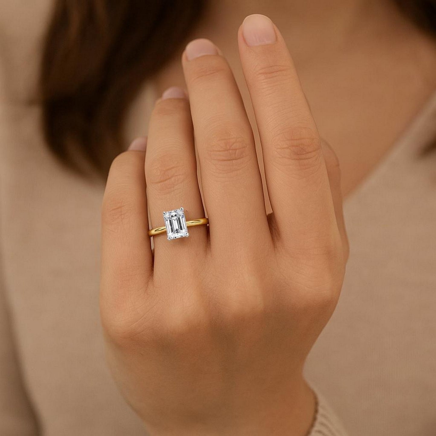 2 Carat Emerald Lab Grown IGI G/VS1 Diamond Solitaire Ring in 10K Yellow Gold