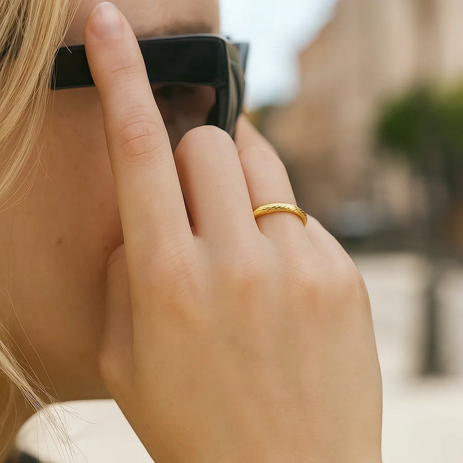 Peelerie jewelry piece in gold midnight luxury editorial product photo, high-contrast studio lighting