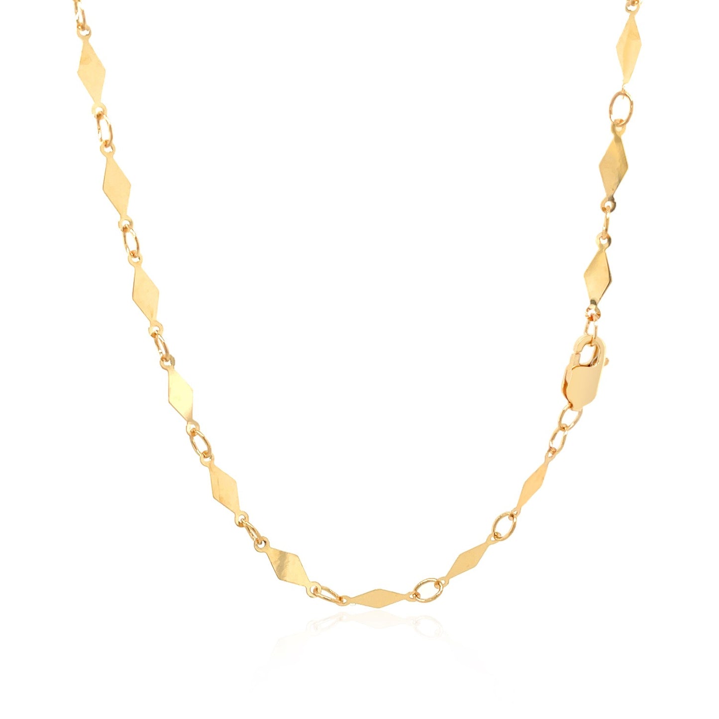14K Yellow Gold Polished Diamond Motif Chain (3.00 mm) in a sleek high-contrast midnight luxury editorial style