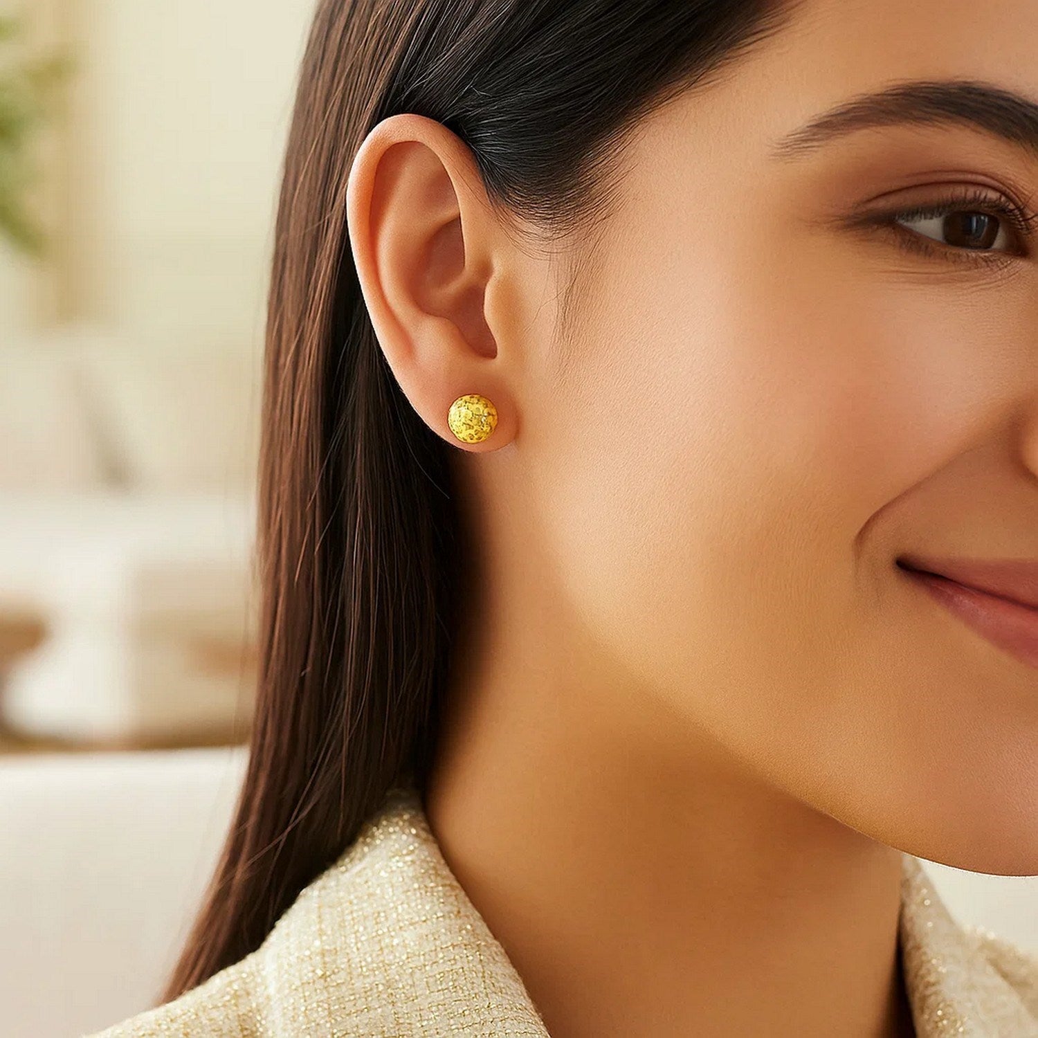 Peelerie jewelry piece in midnight luxury editorial product photo, high-contrast studio lighting