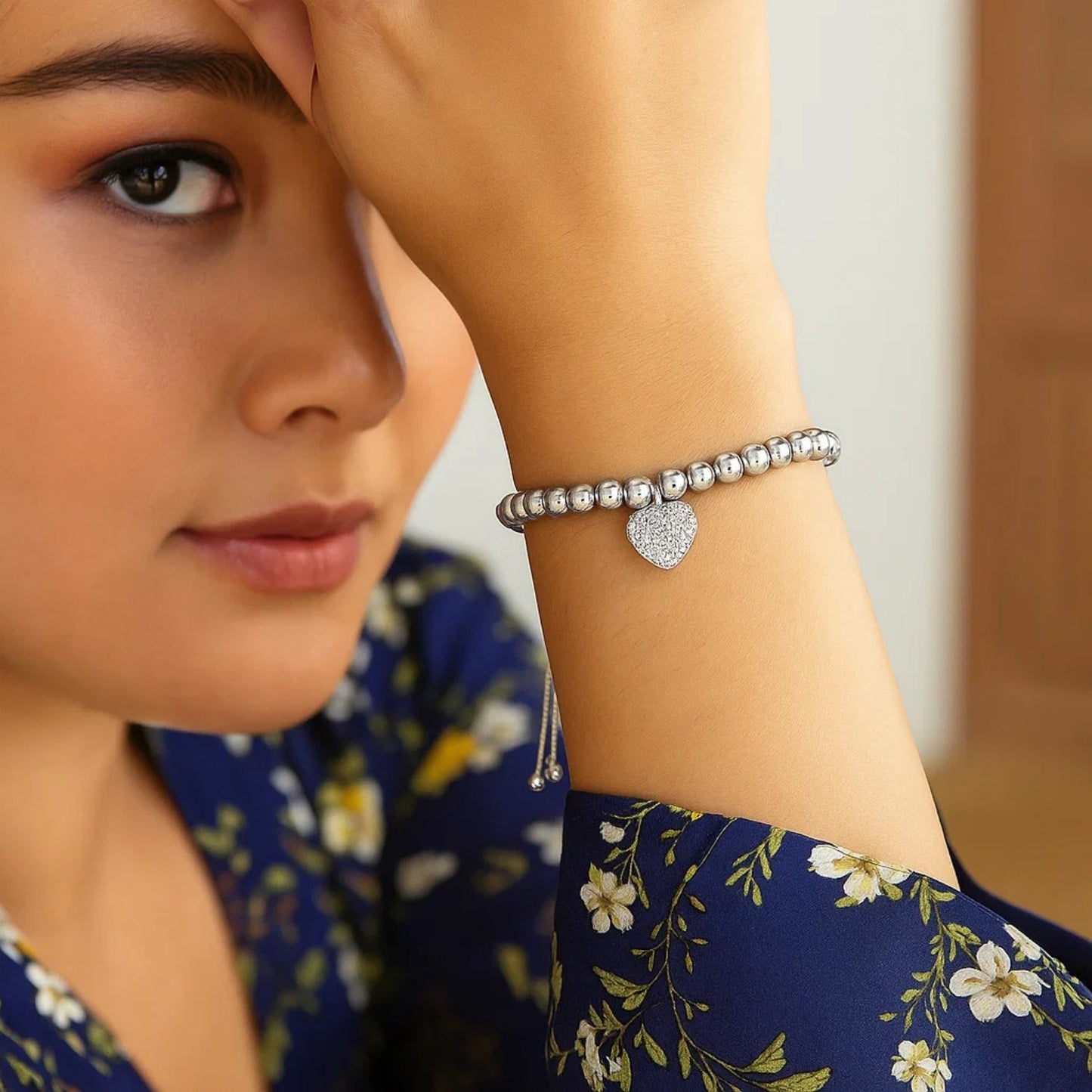 Adjustable Bead Bracelet with Round Charm and Cubic Zirconias in Sterling Silver