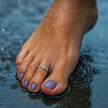 Peelerie jewelry piece in midnight luxury editorial product photo, high-contrast studio lighting