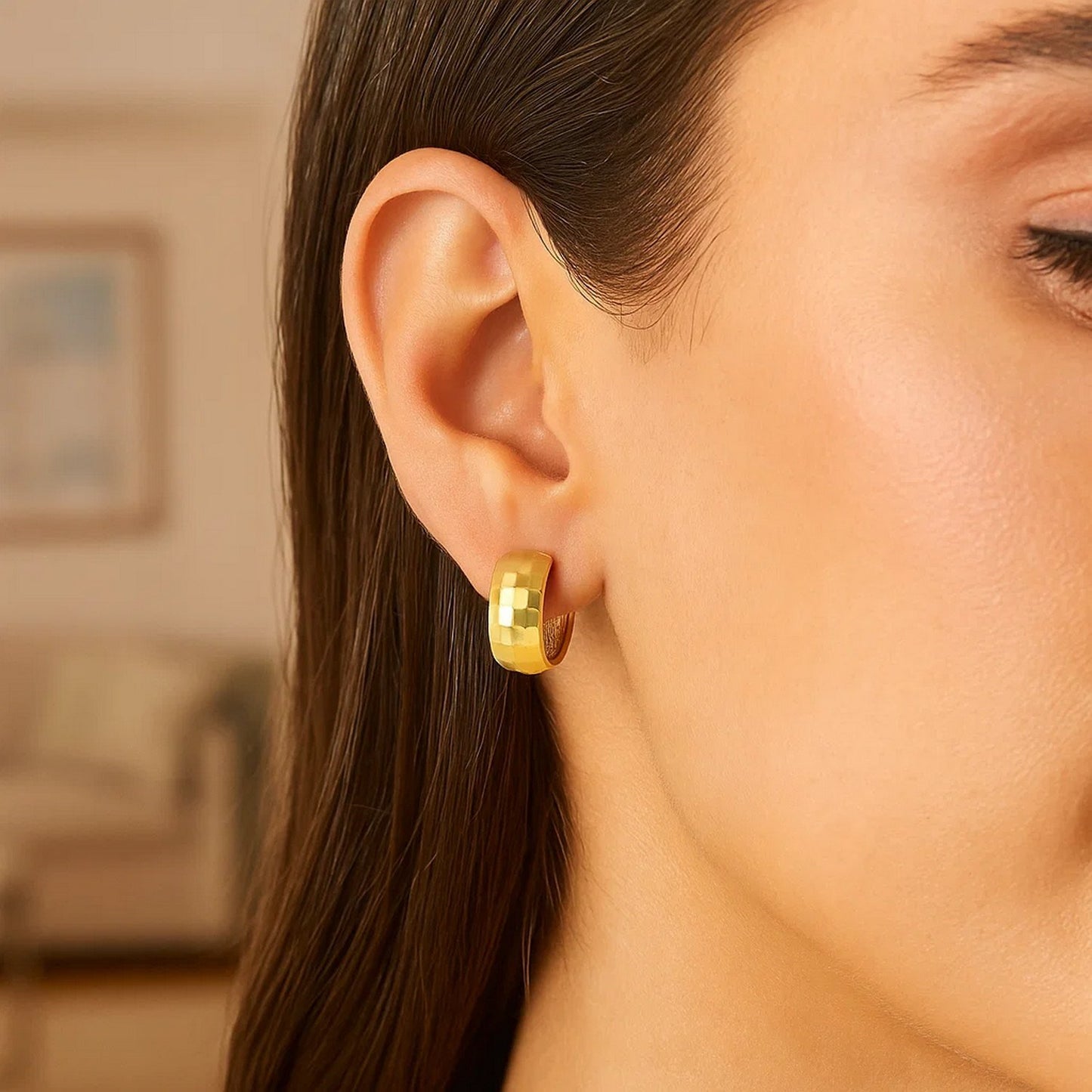 14K Yellow Gold Checkerboard Patterned Hoop Earrings