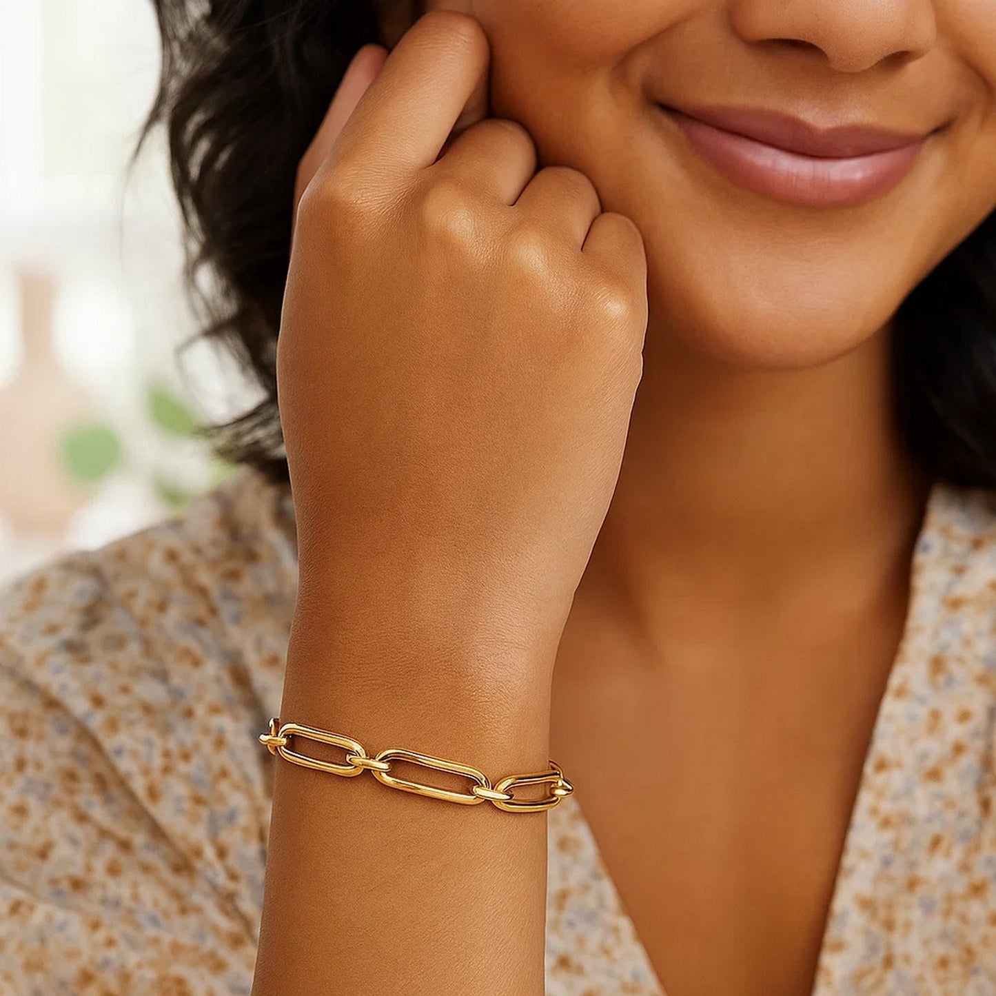 14k Yellow Gold 7 1/2 inch Bombay Paperclip Chain Bracelet (7.00 mm)