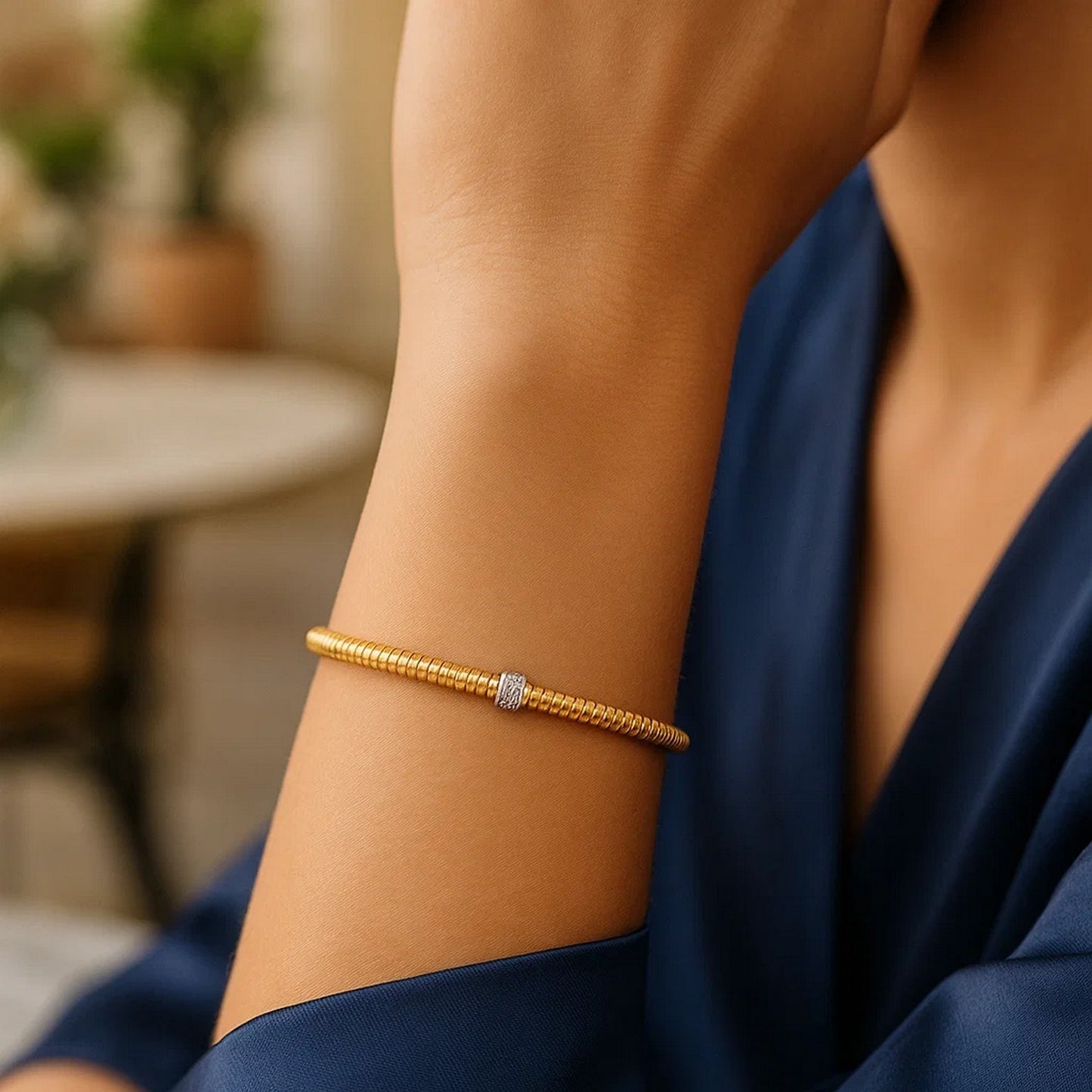 14k Yellow Gold Stretch Bangle with Diamonds (3.00 mm)