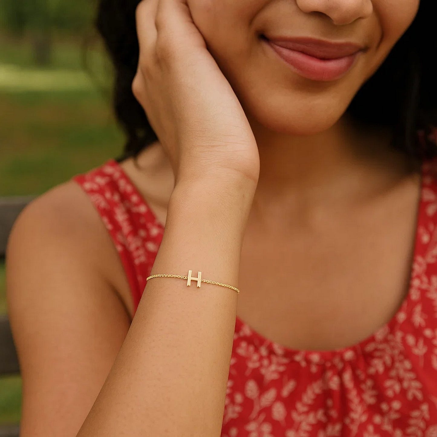 14K Yellow Gold Mini Initial H Bracelet