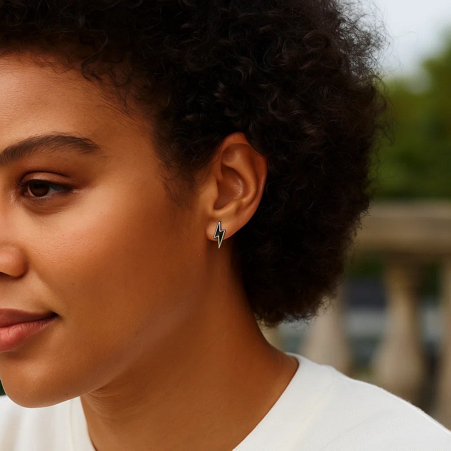 Peelerie jewelry piece in midnight luxury editorial product photo, high-contrast studio lighting