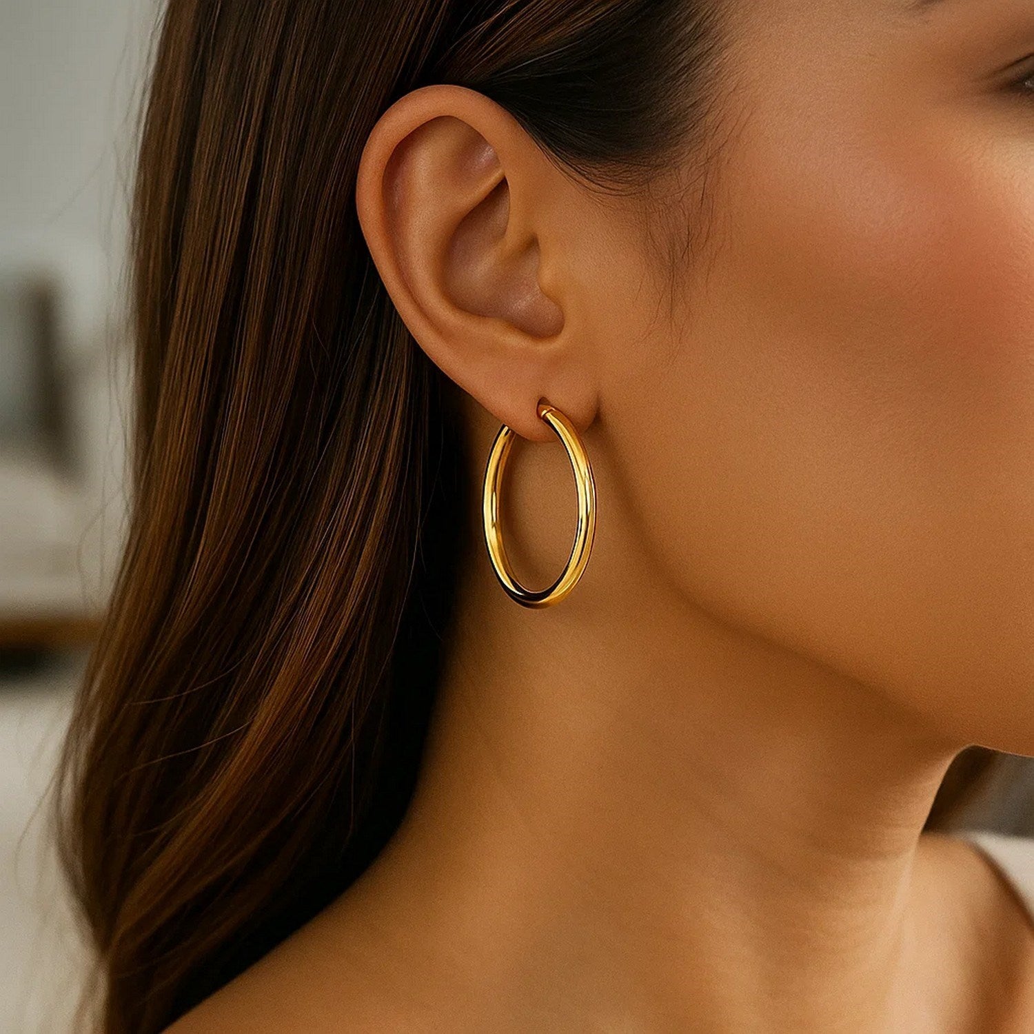 Peelerie jewelry piece in midnight luxury editorial product photo, high-contrast studio lighting