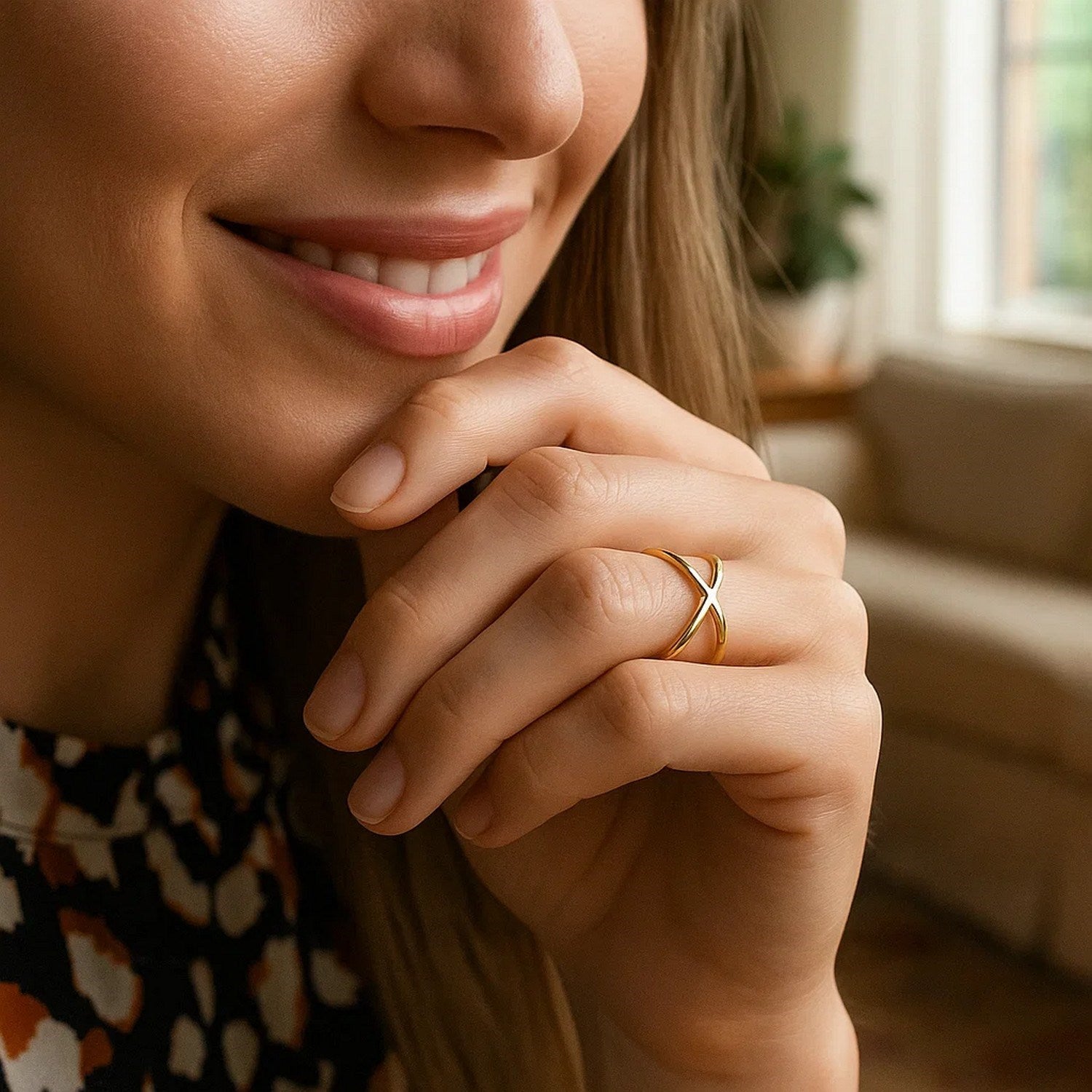 Peelerie jewelry piece in midnight luxury editorial product photo, high-contrast studio lighting