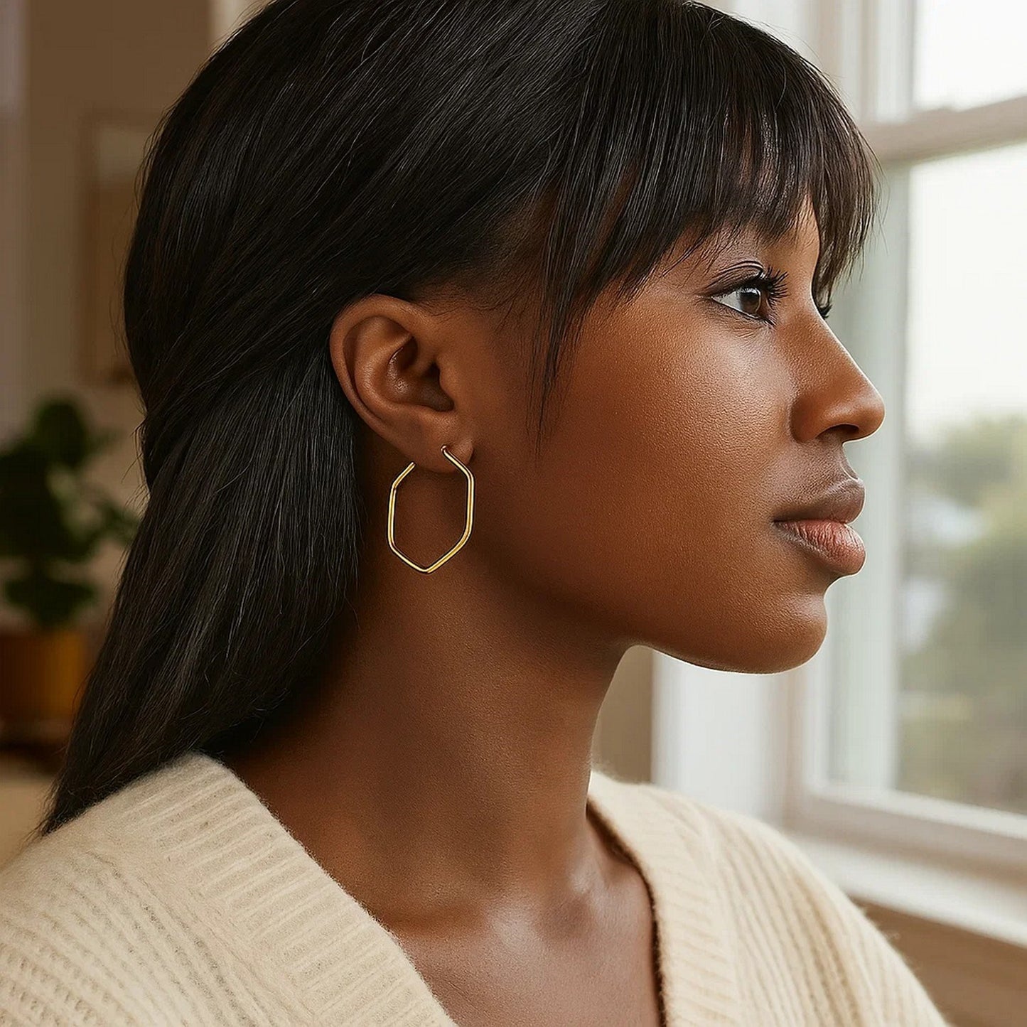 Peelerie jewelry piece in midnight luxury editorial product photo, high-contrast studio lighting