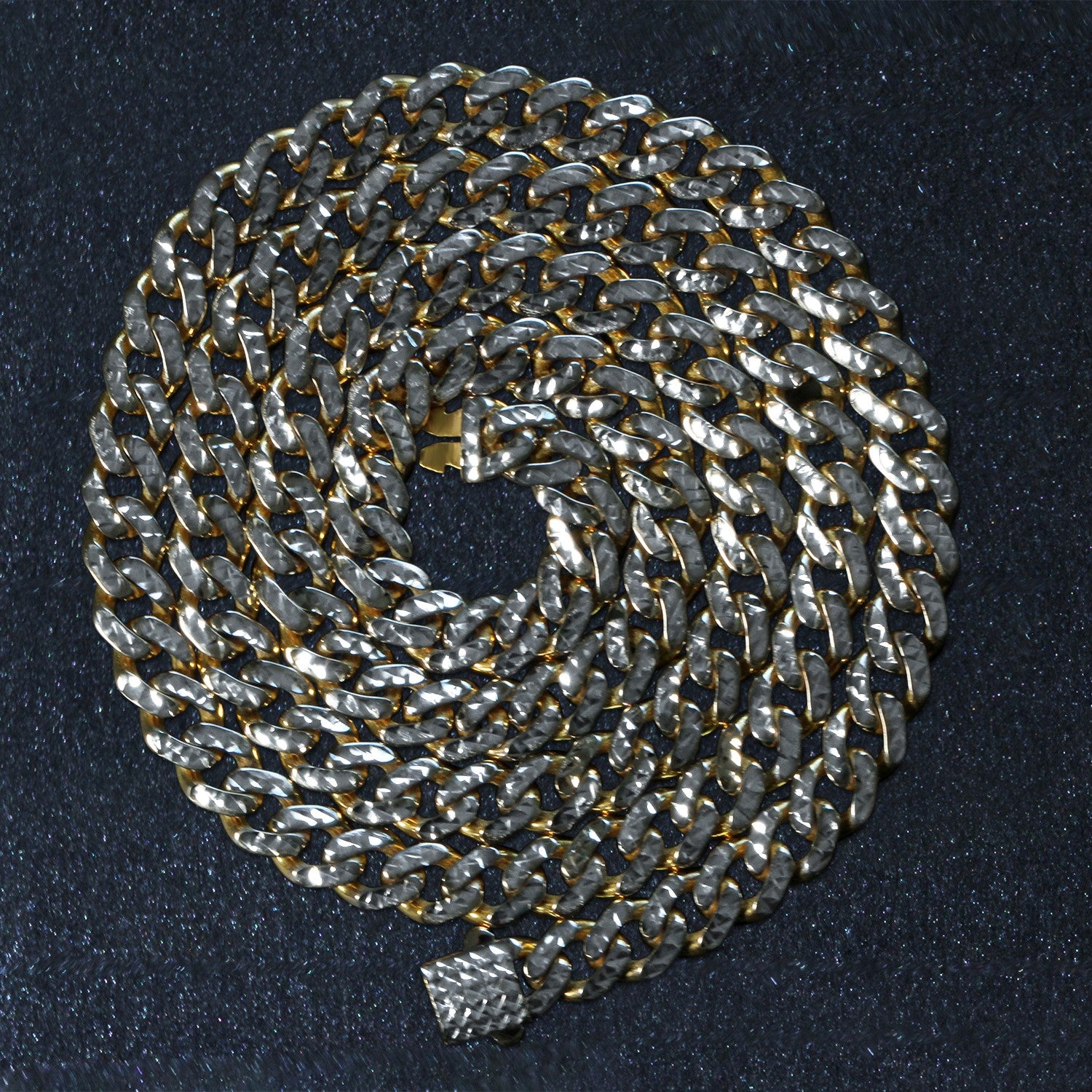 Peelerie jewelry piece in gold midnight luxury editorial product photo, high-contrast studio lighting