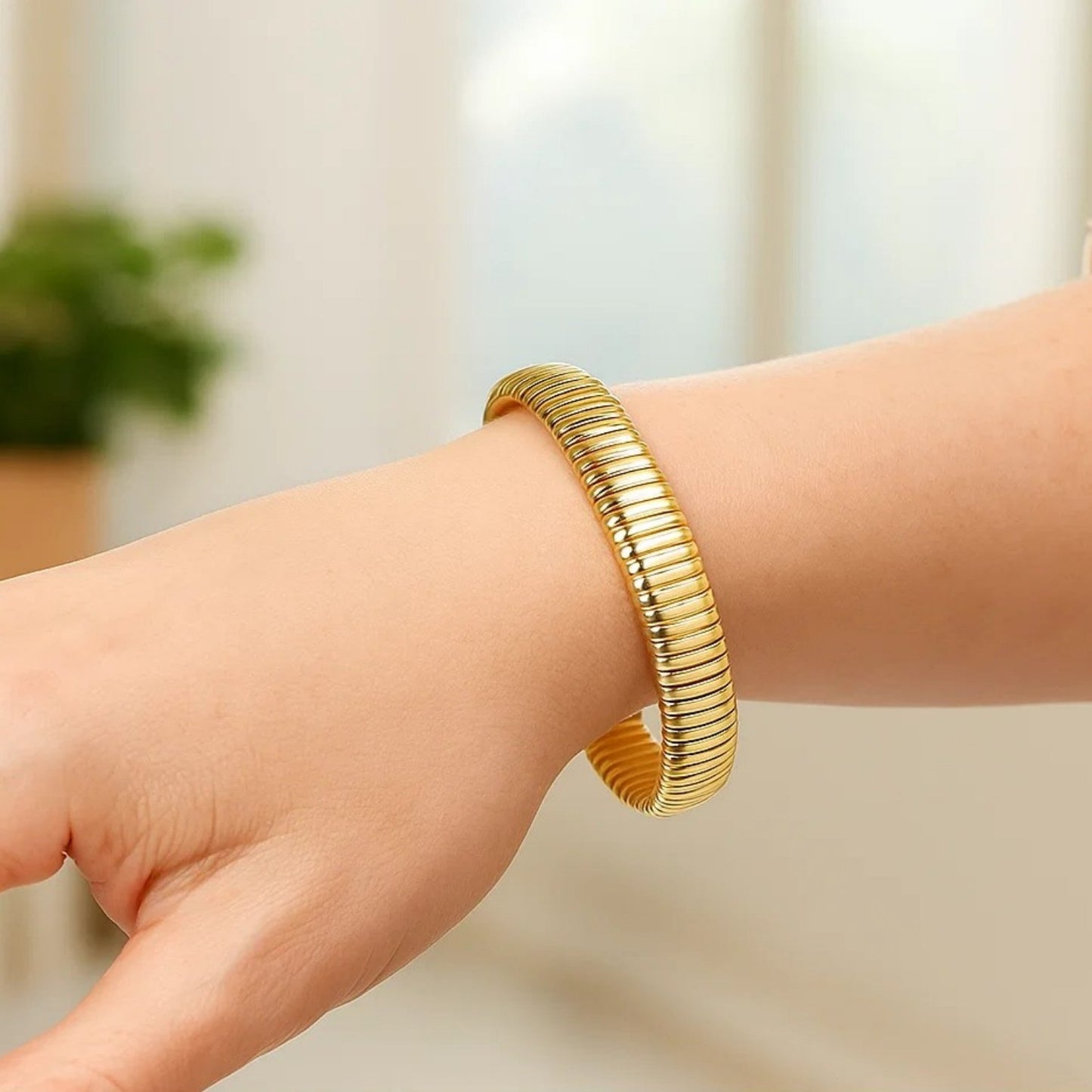 Tubogas Bracelet in 14K Yellow Gold (9.00 mm)