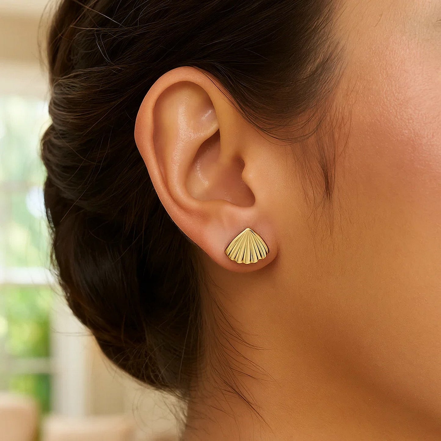 Sea Shell Stud Earrings in 10K Yellow Gold