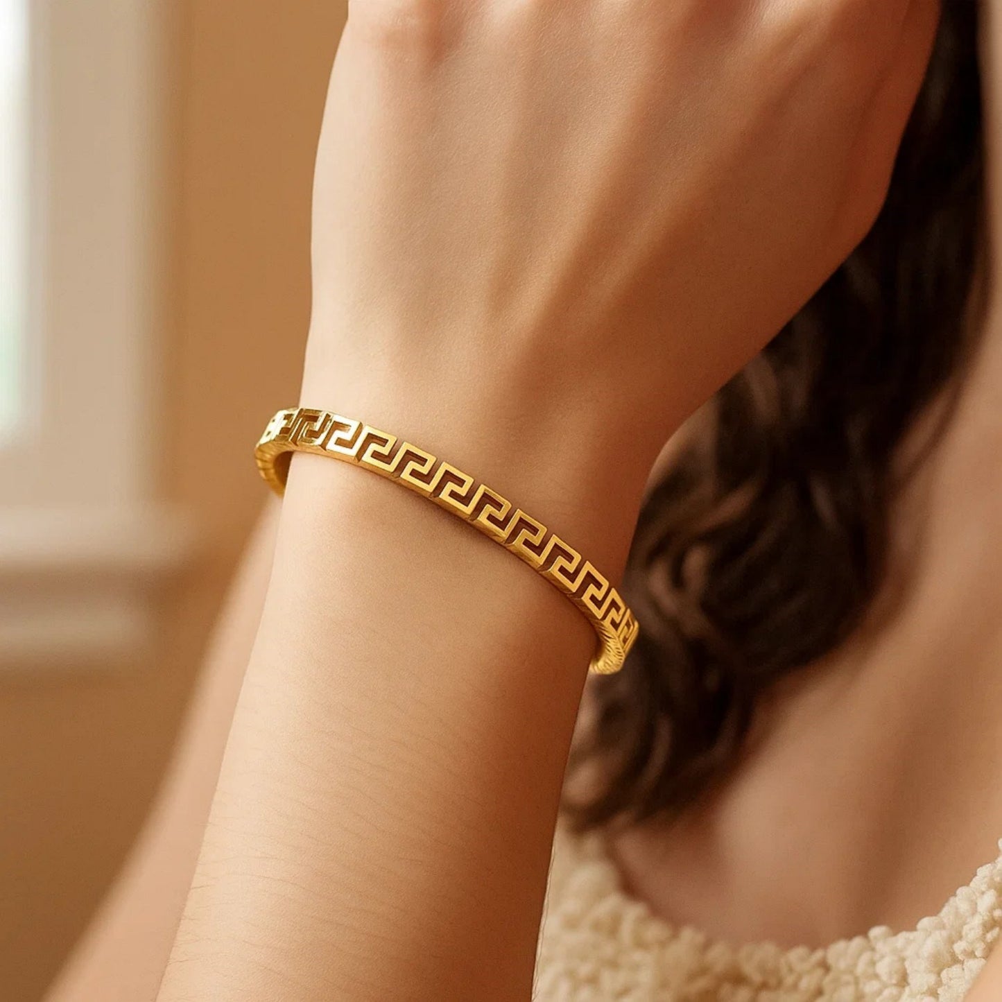 14k Yellow Gold High Polish Greek Key Bangle (4.80 mm)