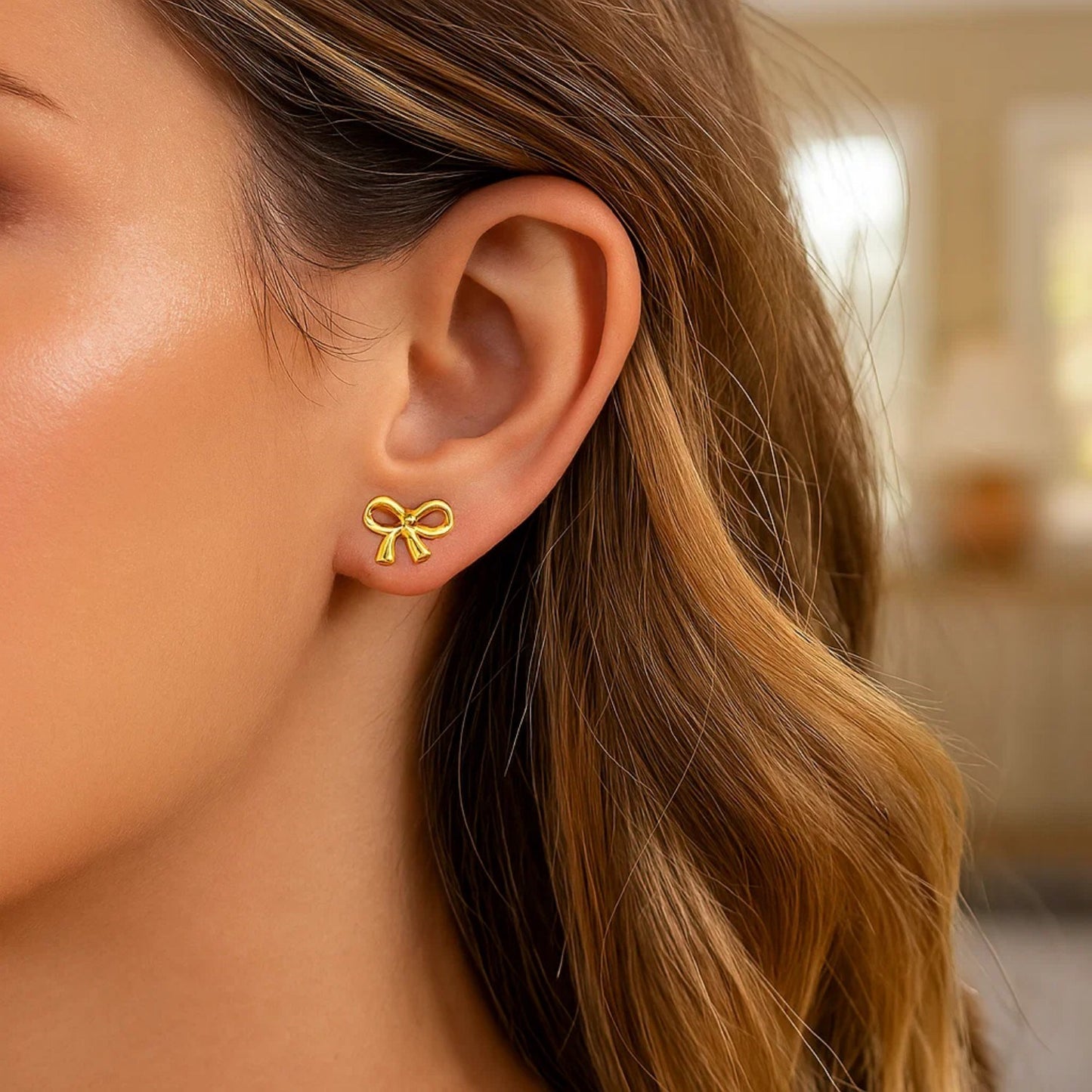 Peelerie jewelry piece in midnight luxury editorial product photo, high-contrast studio lighting