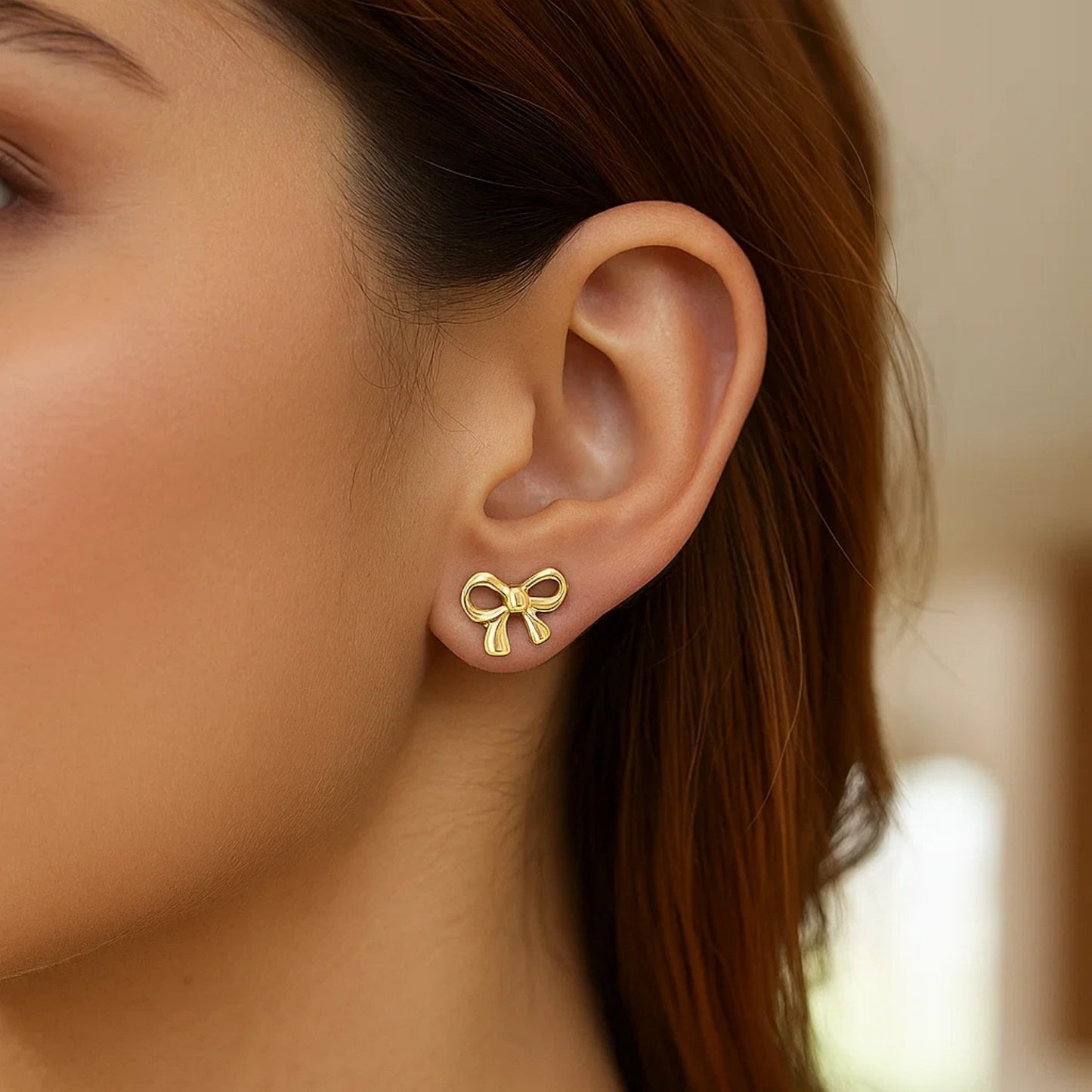 Peelerie jewelry piece in midnight luxury editorial product photo, high-contrast studio lighting