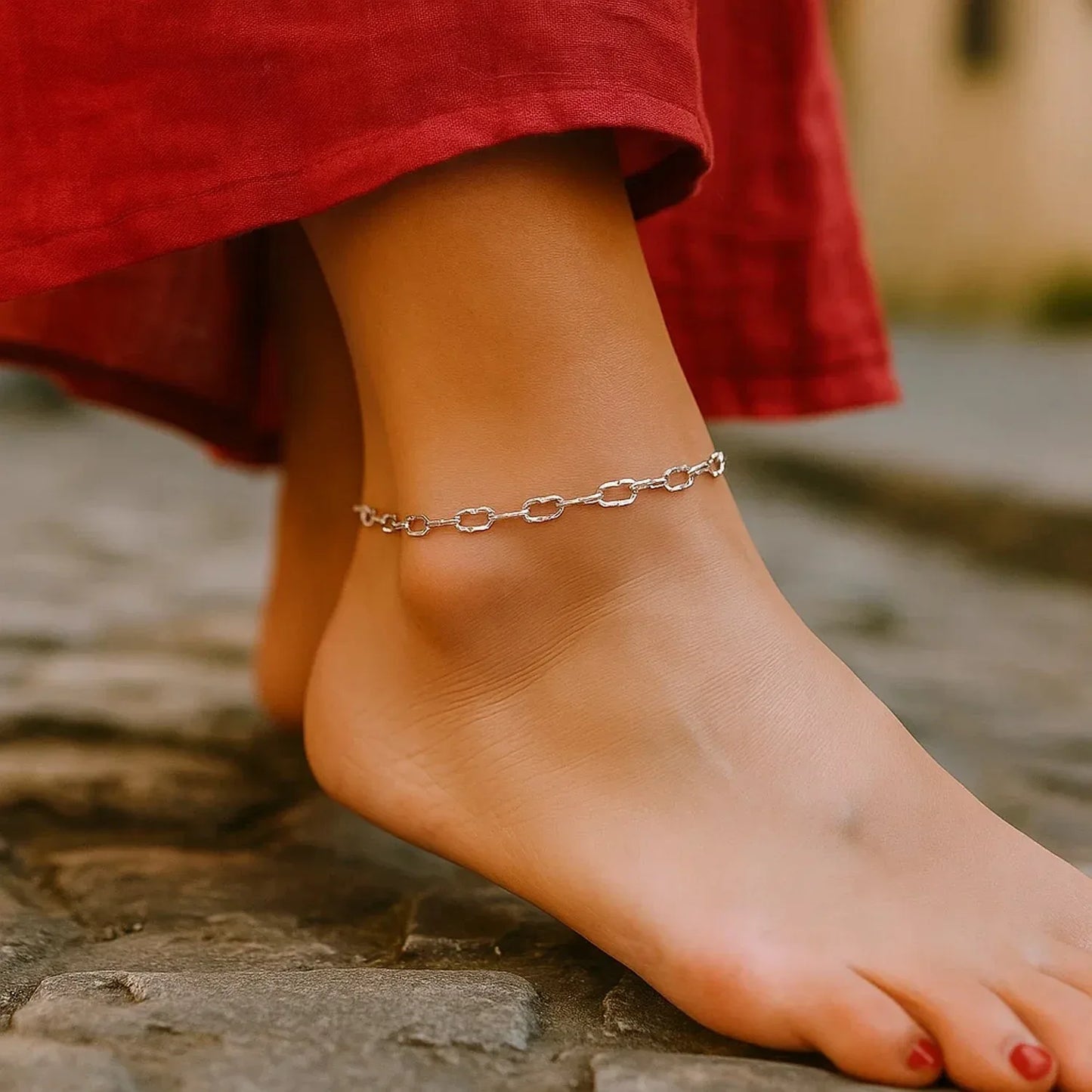 14k White Gold Anklet with Fancy Hammered Oval Links - Peelerie