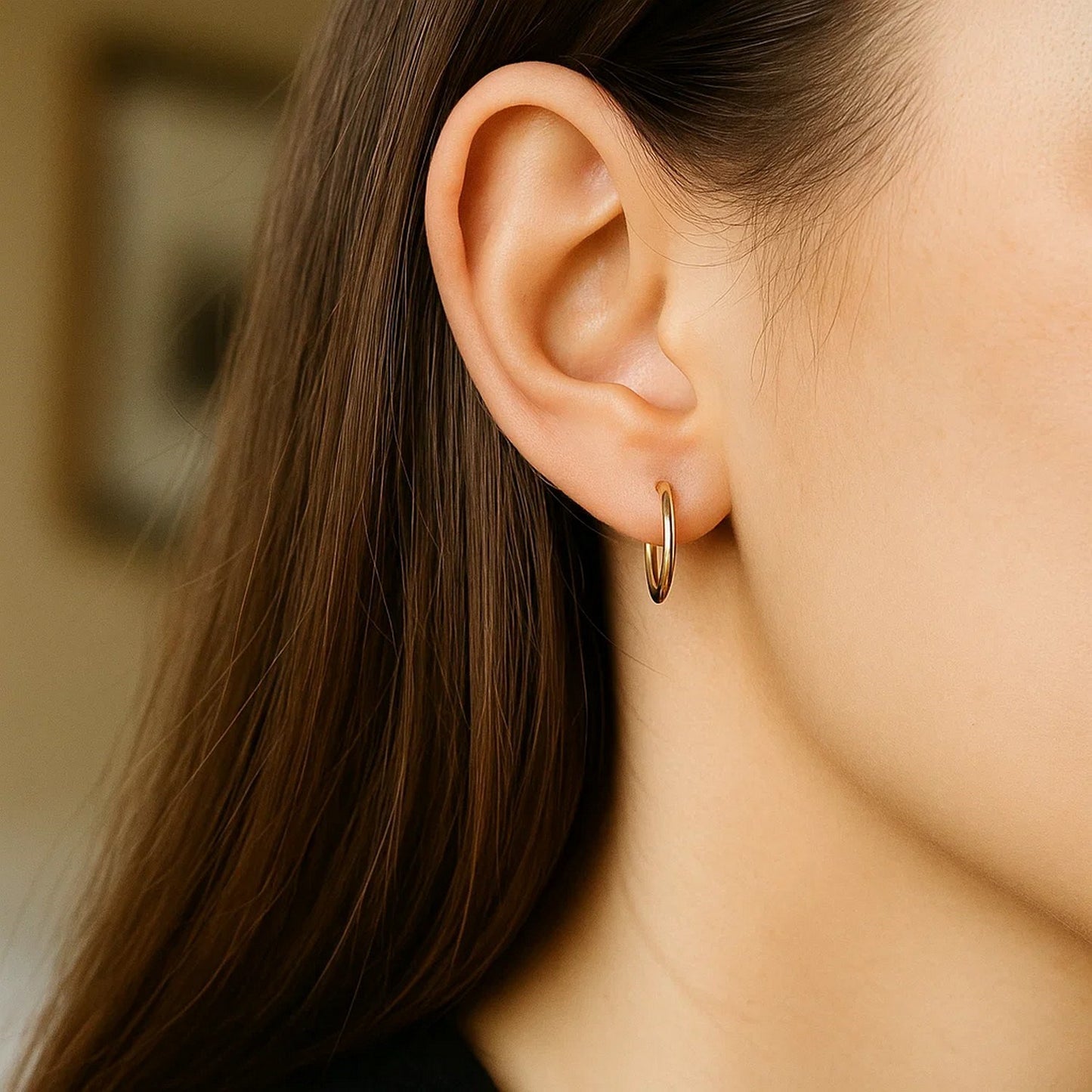 Peelerie jewelry piece in midnight luxury editorial product photo, high-contrast studio lighting