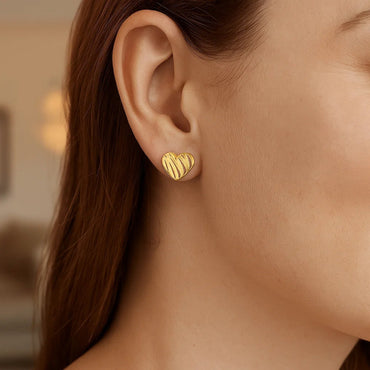 Peelerie jewelry piece in midnight luxury editorial product photo, high-contrast studio lighting