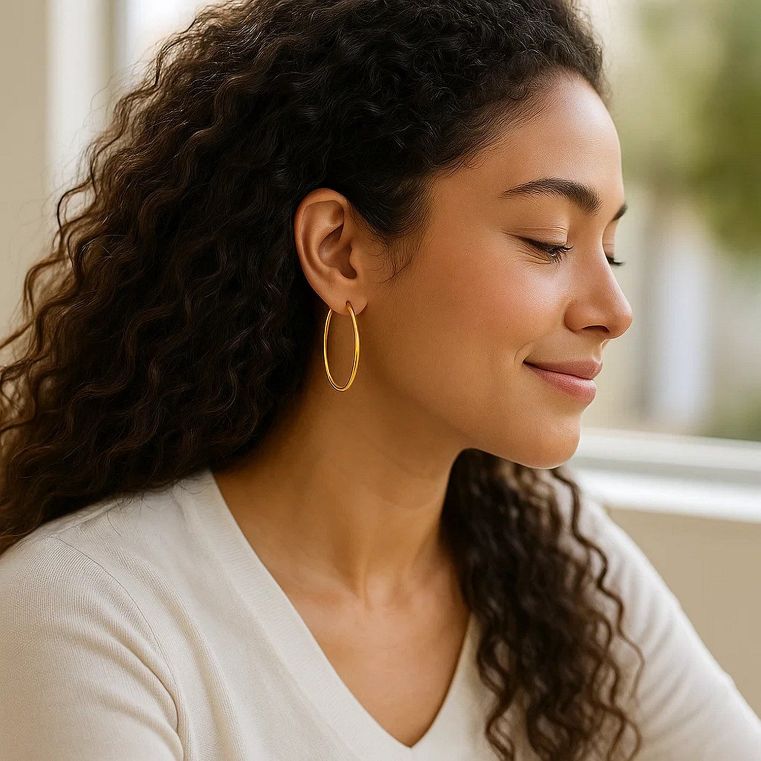 Peelerie jewelry piece in midnight luxury editorial product photo, high-contrast studio lighting